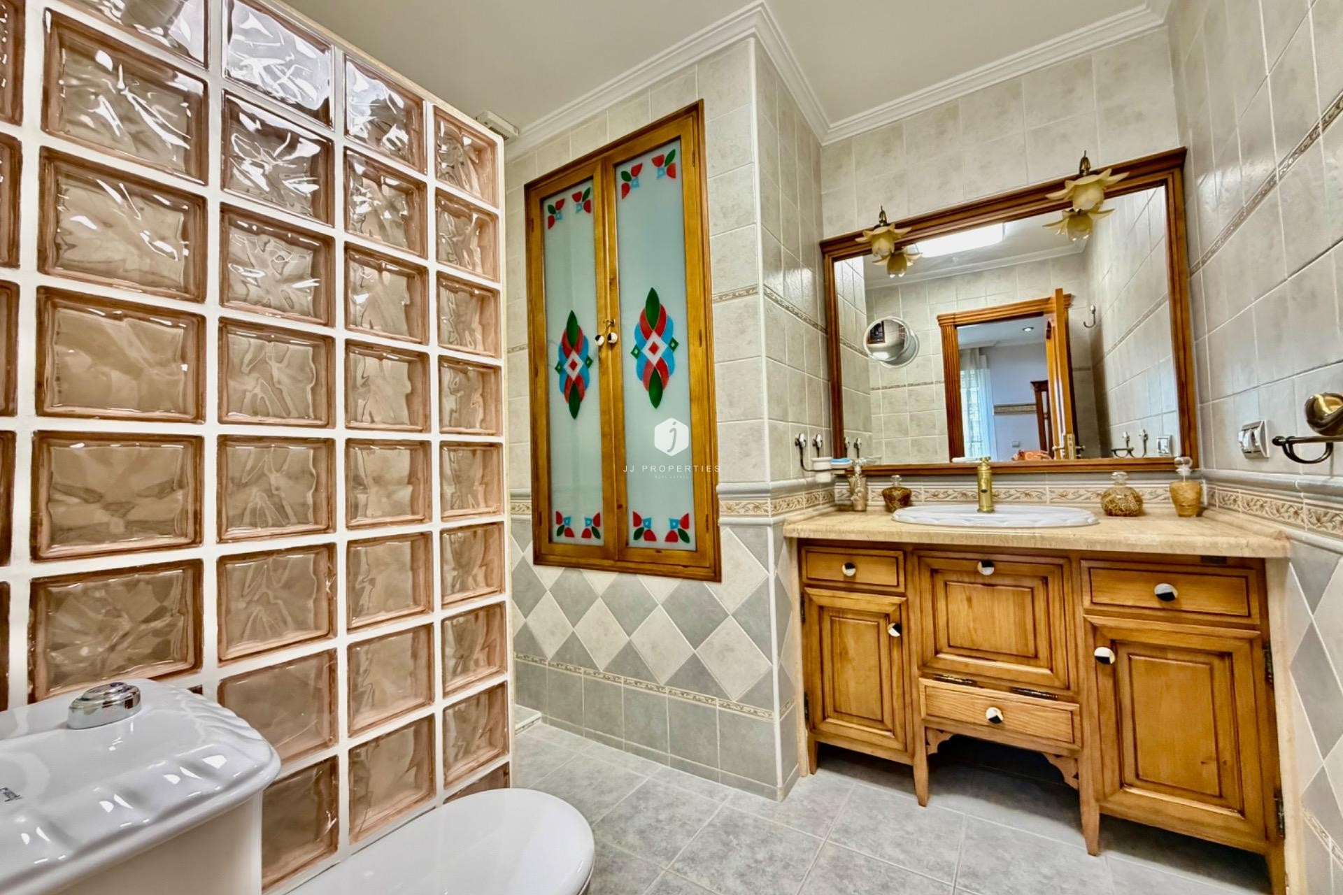 Resale - Chalet -
Orihuela Costa - La Zenia