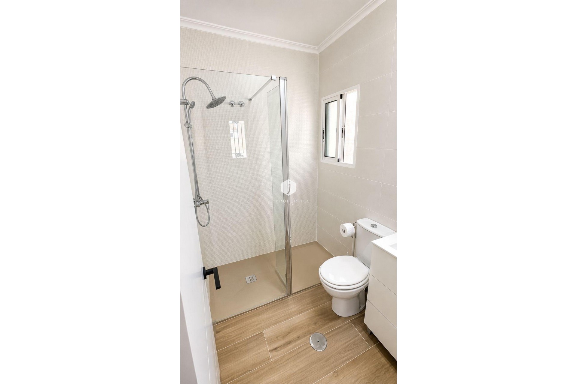 Resale - Chalet -
Orihuela Costa - La Zenia