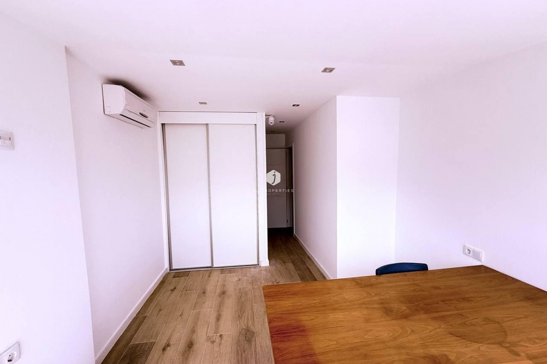 Resale - Chalet -
Orihuela Costa - Las Filipinas