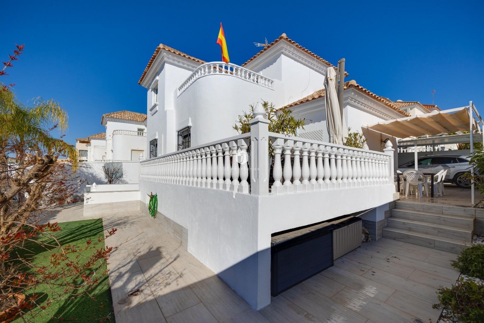 Resale - Chalet -
Orihuela Costa - Las Filipinas