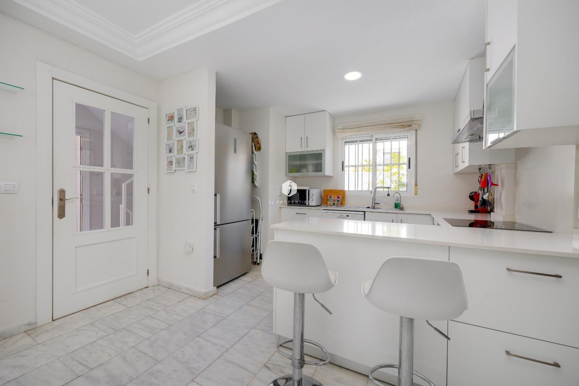Resale - Chalet -
Orihuela Costa - Las Filipinas