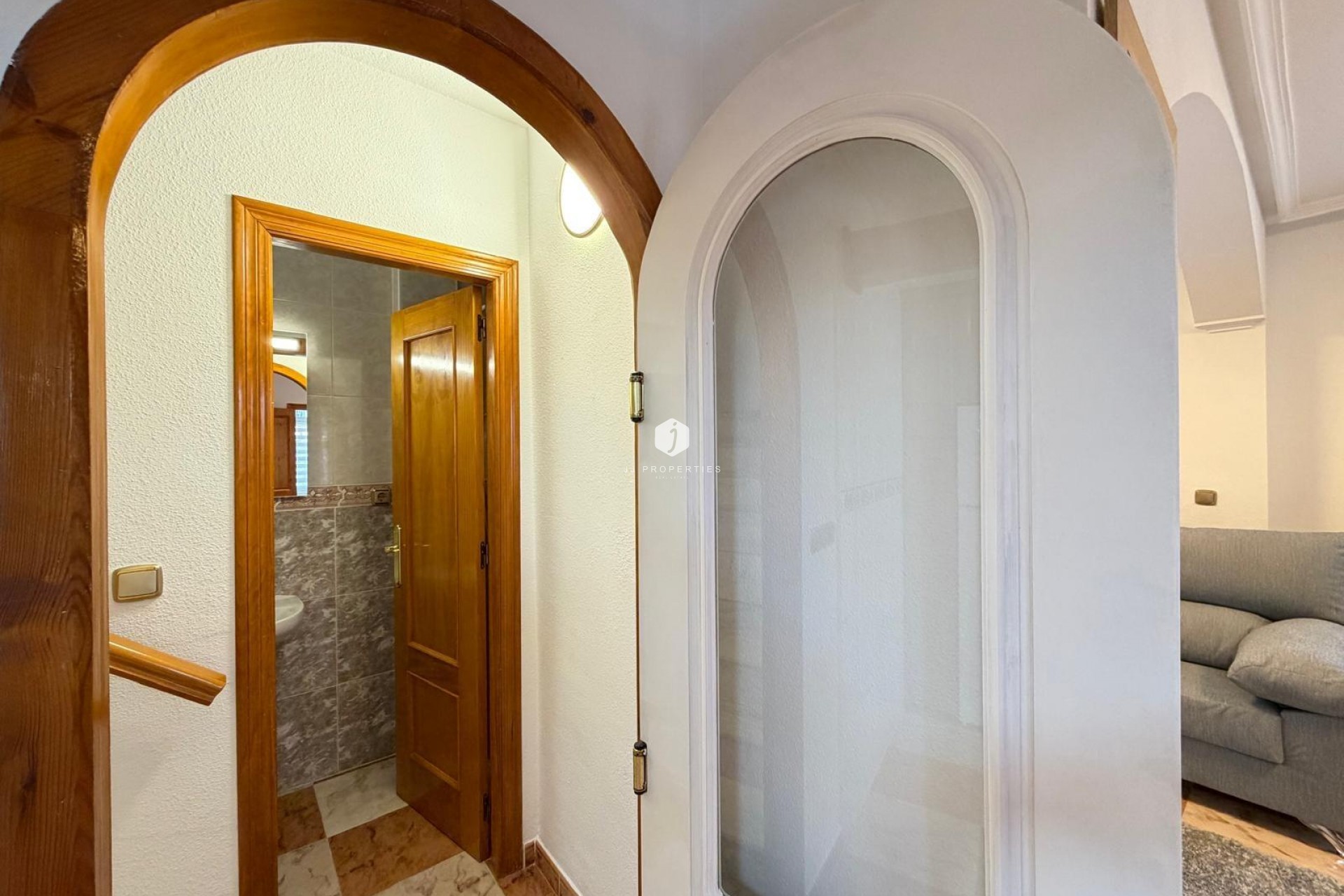 Resale - Chalet -
Orihuela Costa - Las Filipinas