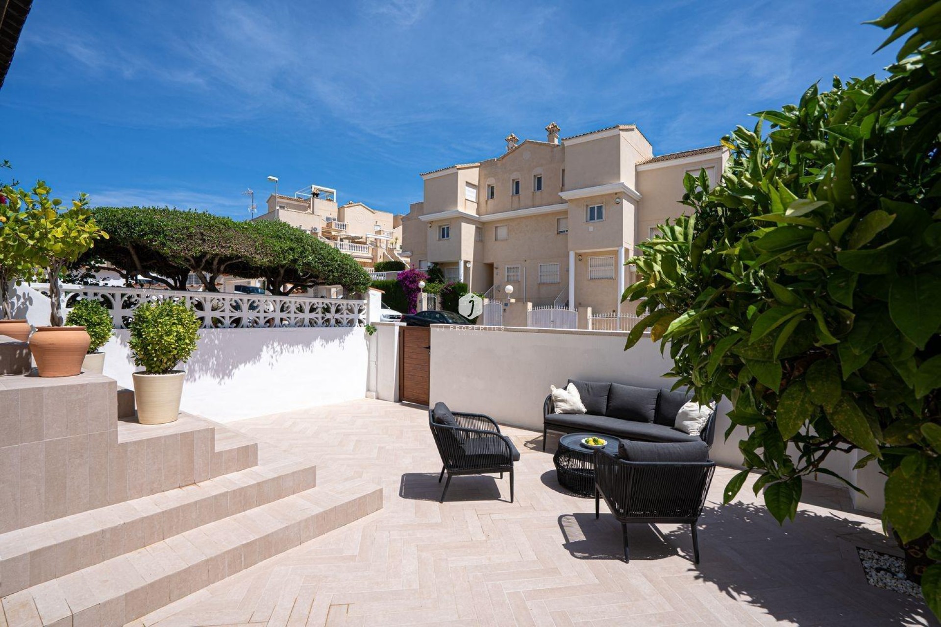 Resale - Chalet -
Orihuela Costa - Los Almendros-la Florida