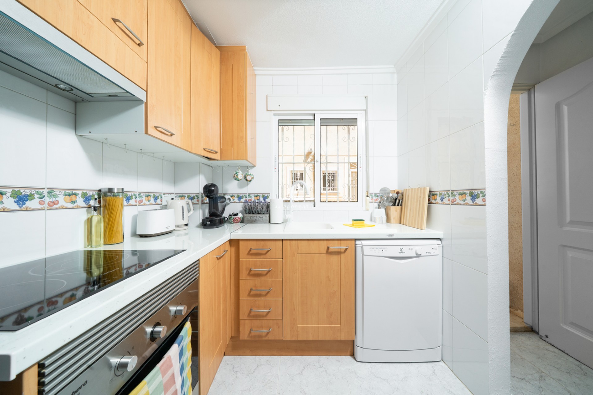 Resale - Chalet -
Orihuela Costa - Los Almendros - La Florida