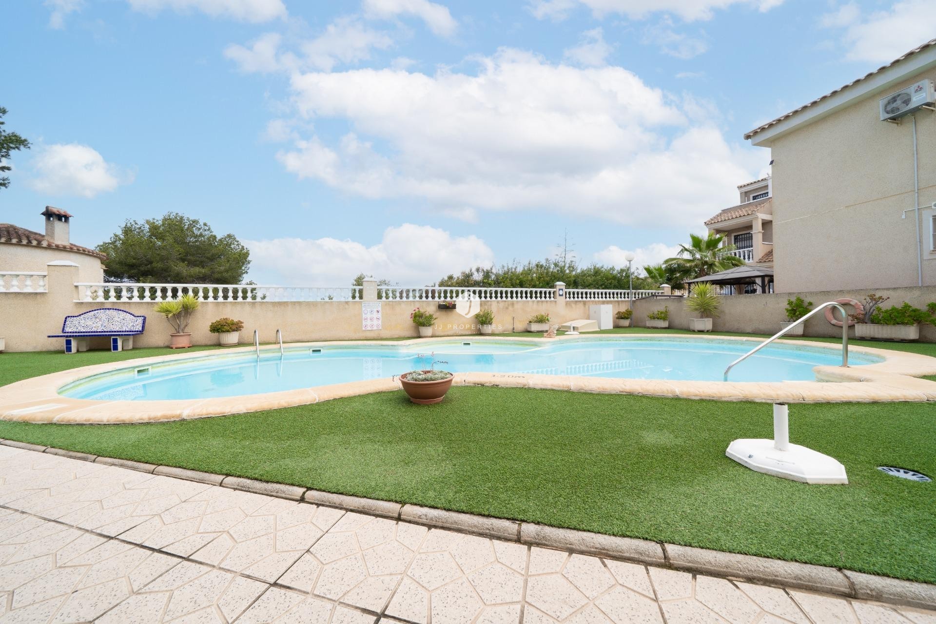 Resale - Chalet -
Orihuela Costa - Los Almendros-la Florida