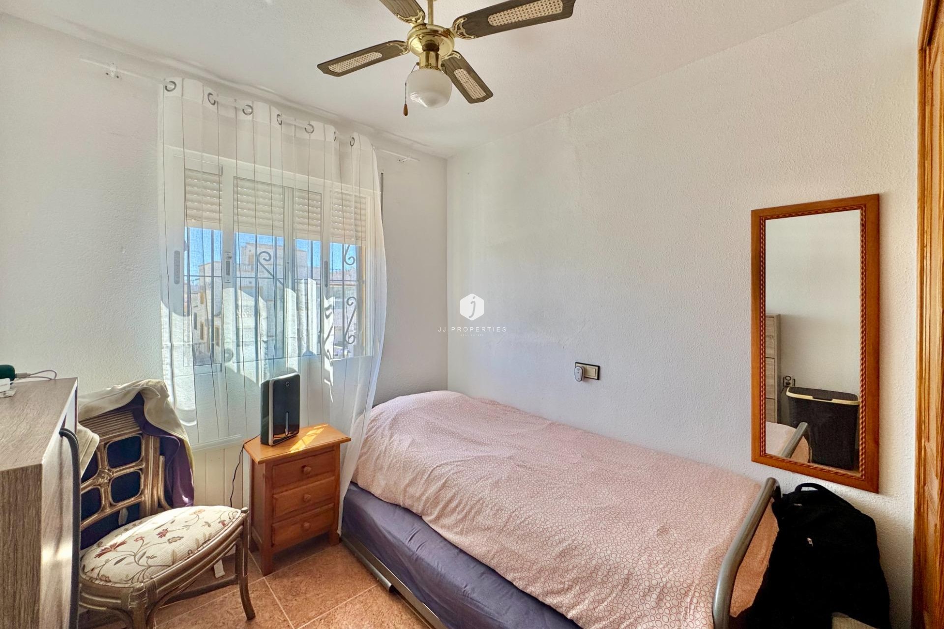 Resale - Chalet -
Orihuela Costa - Los Altos