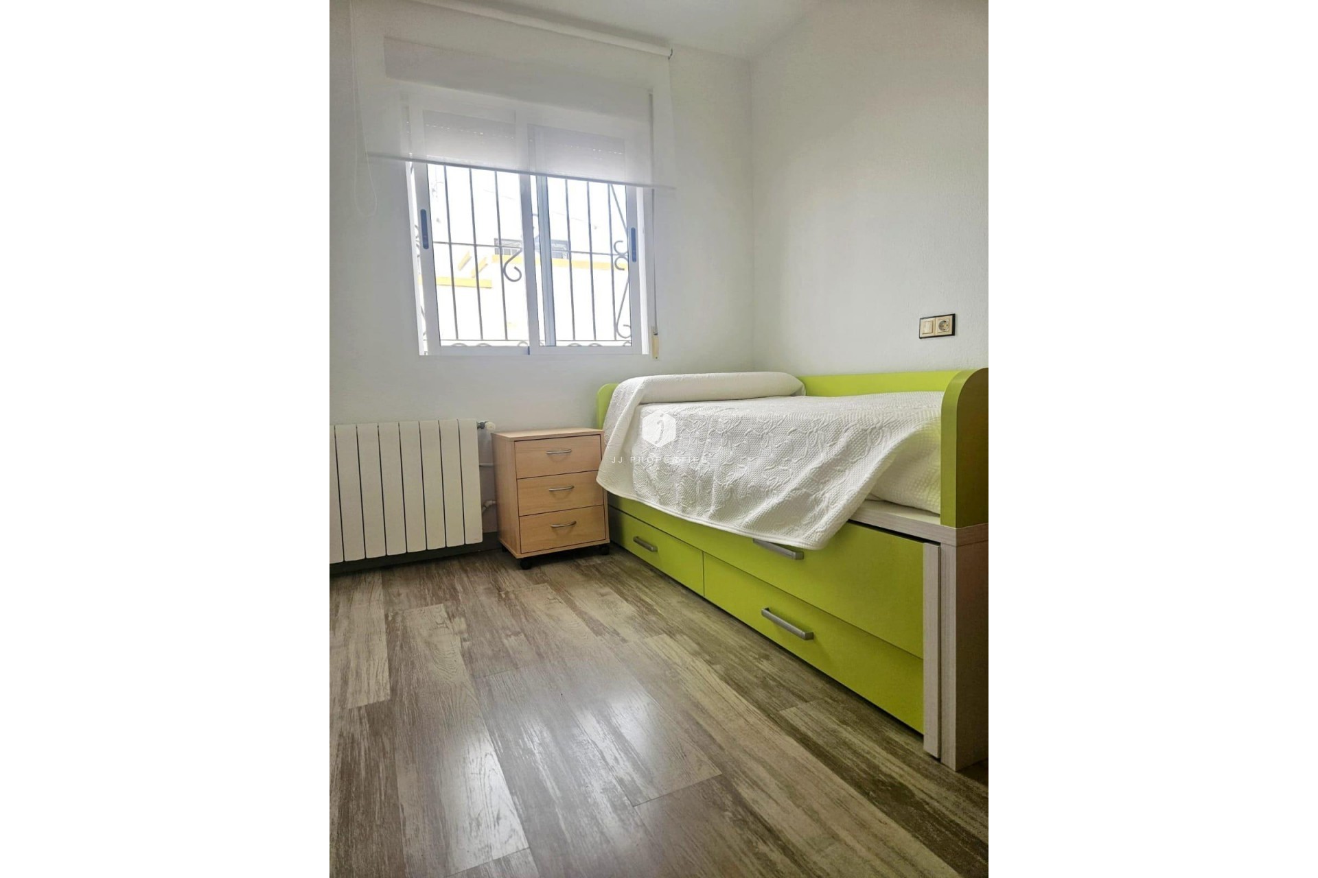 Resale - Chalet -
Orihuela Costa - Los Altos