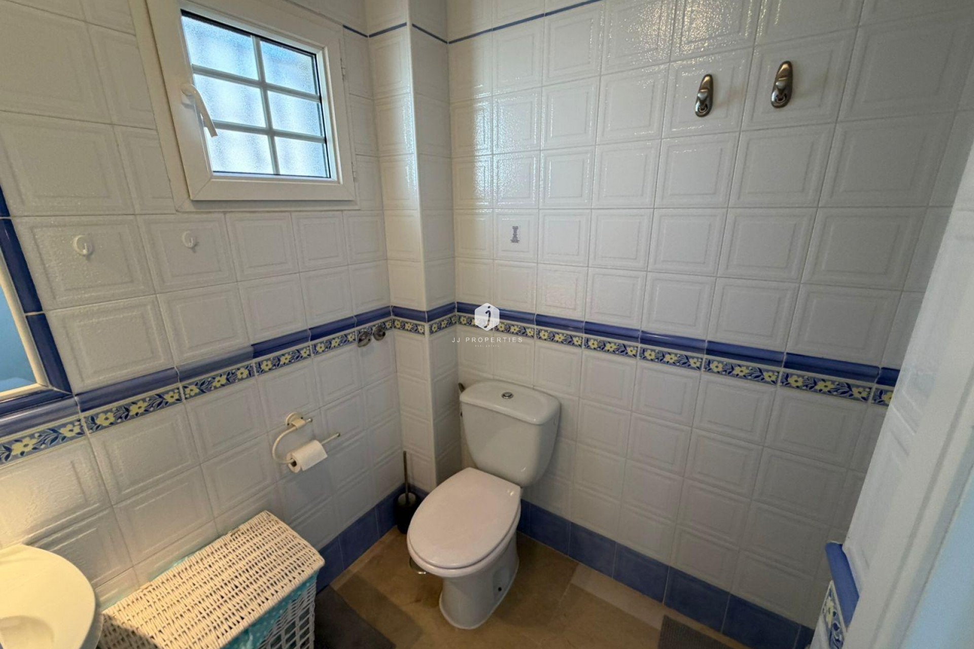 Resale - Chalet -
Orihuela Costa - Playa Flamenca