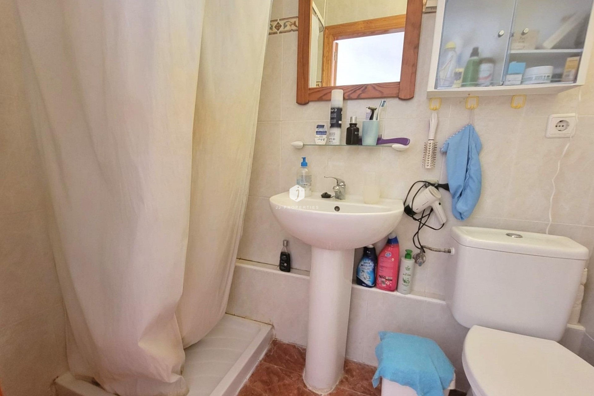 Resale - Chalet -
Orihuela Costa - Playa Flamenca