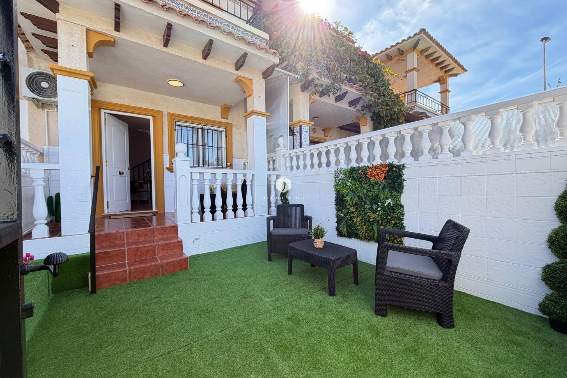 Resale - Chalet -
Orihuela Costa - Rocio Del Mar
