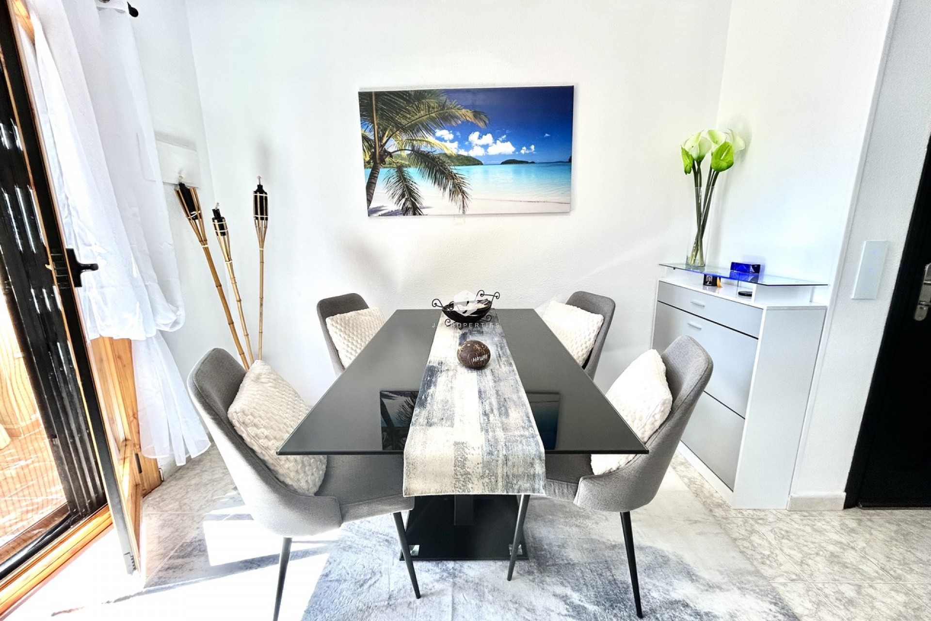 Resale - Chalet -
Playa Flamenca - Costa Blanca