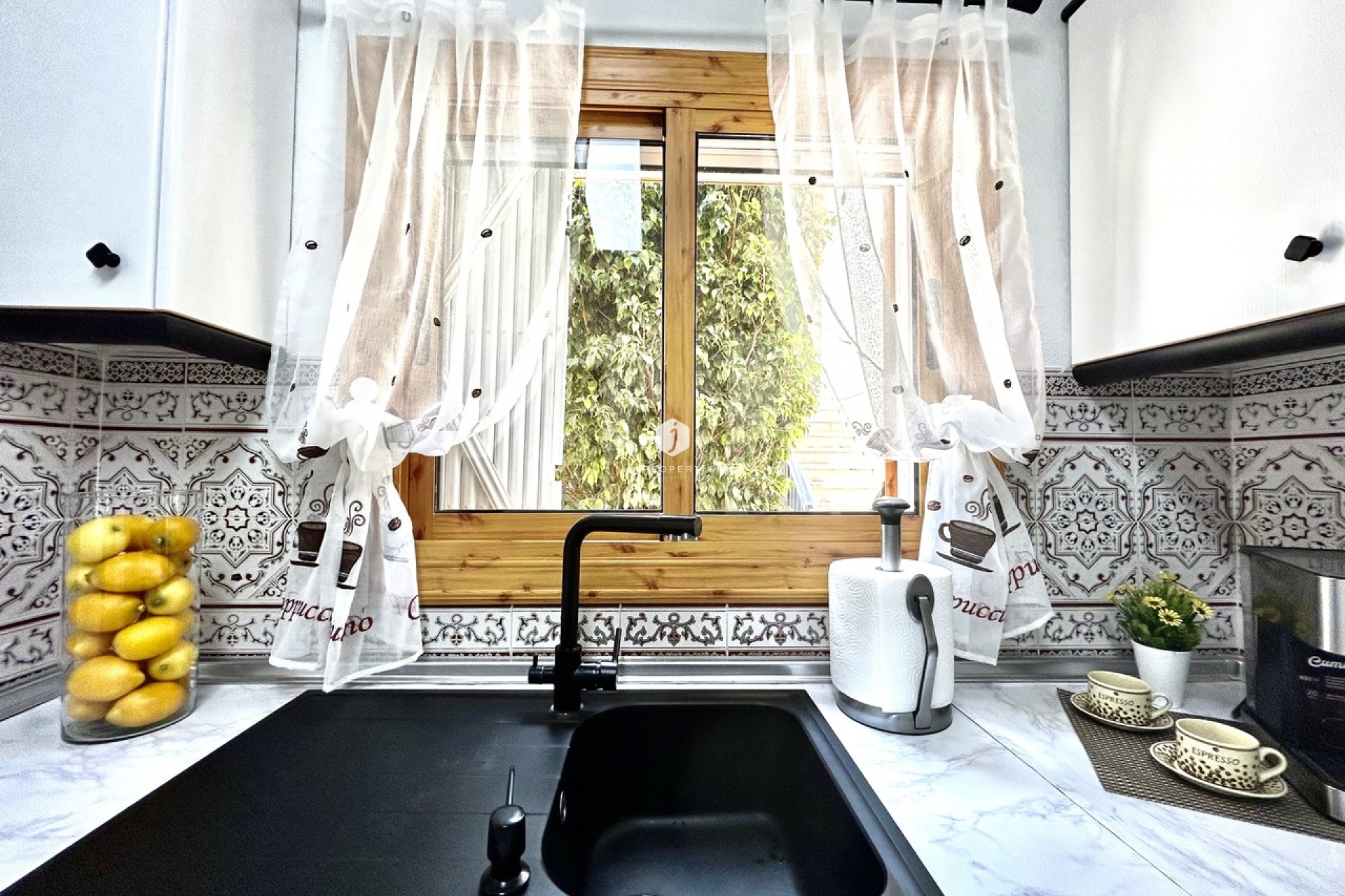 Resale - Chalet -
Playa Flamenca - Costa Blanca