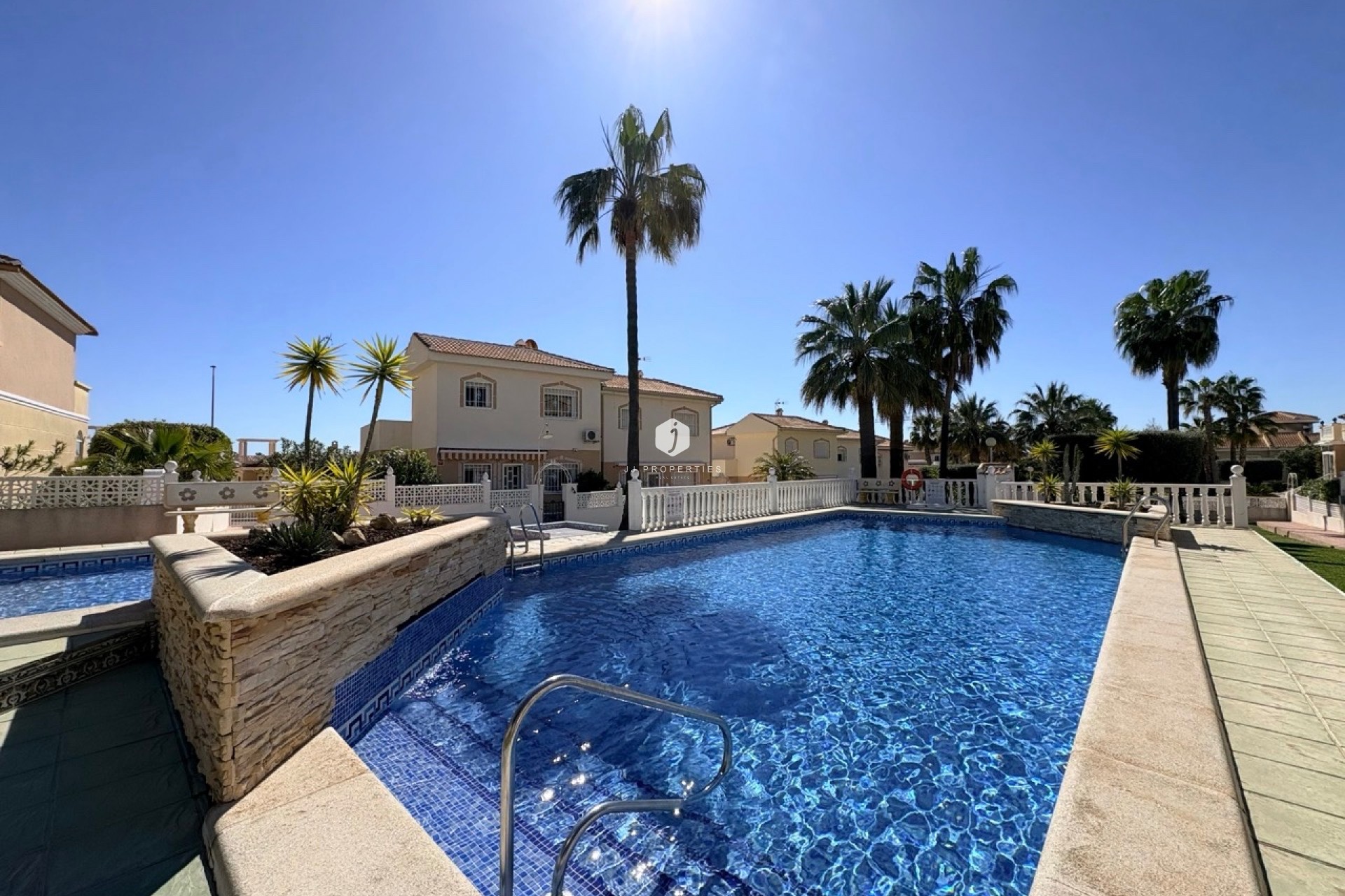 Resale - Chalet -
Rojales - Inland