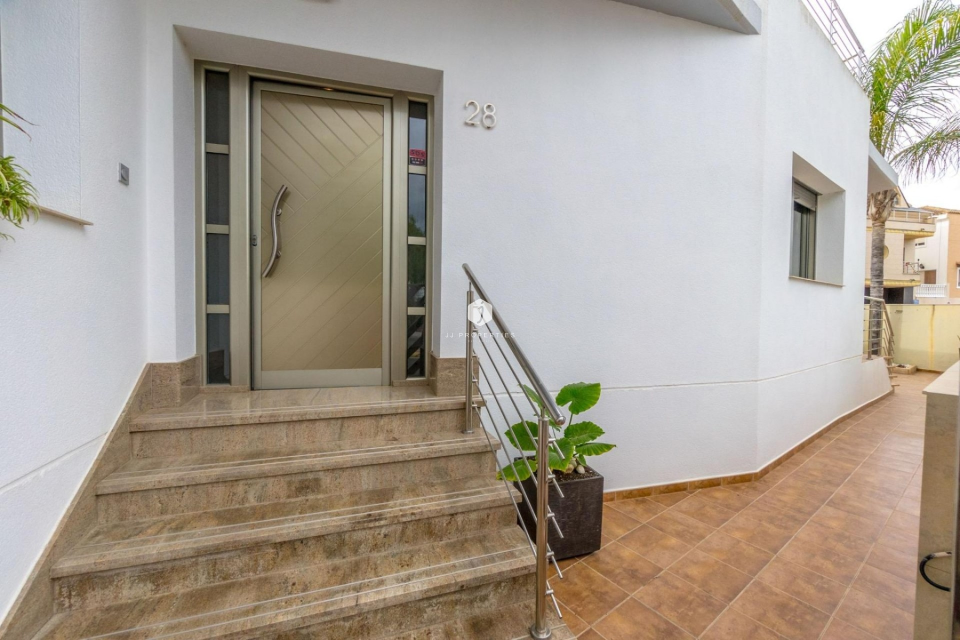 Resale - Chalet -
Rojales