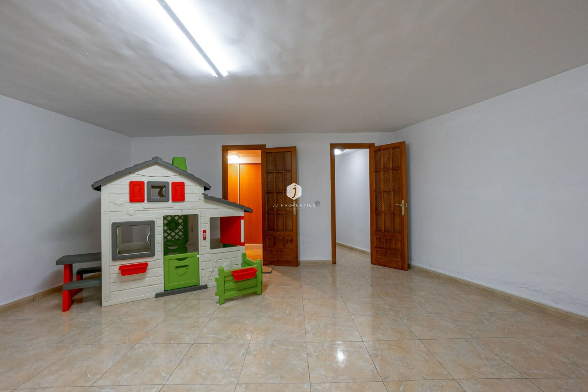 Resale - Chalet -
Rojales