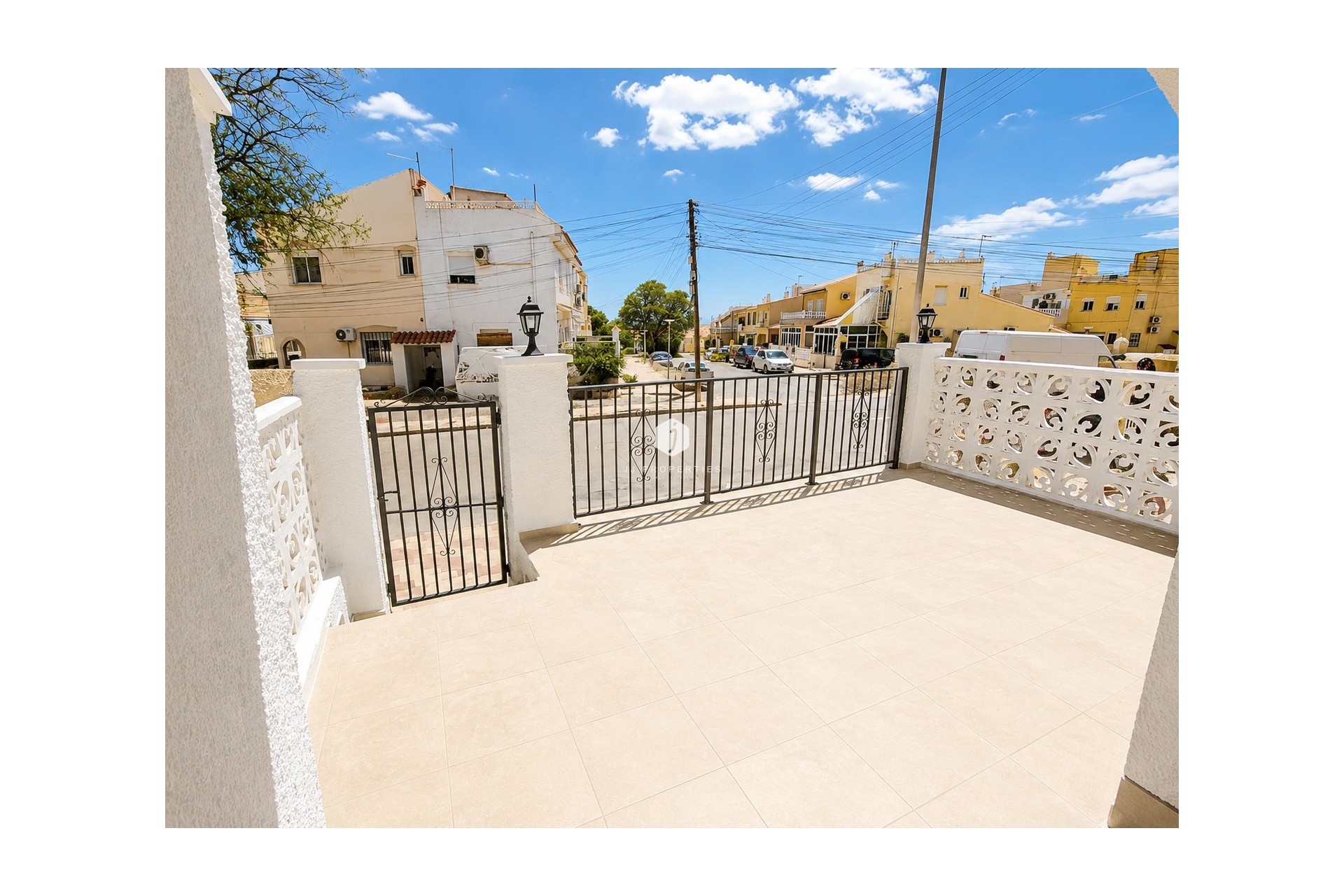 Resale - Chalet -
San Fulgencio - Costa Blanca