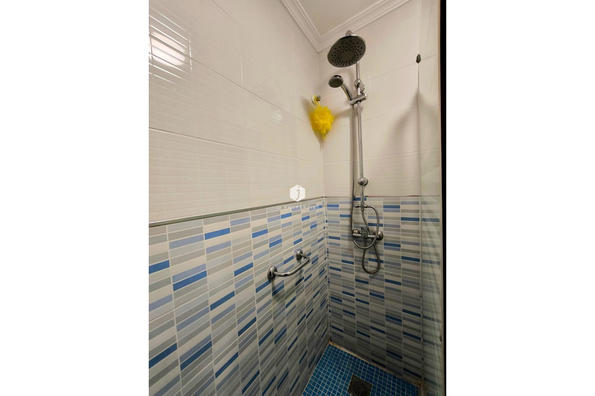 Resale - Chalet -
San Fulgencio - La Marina - Urb. La Marina