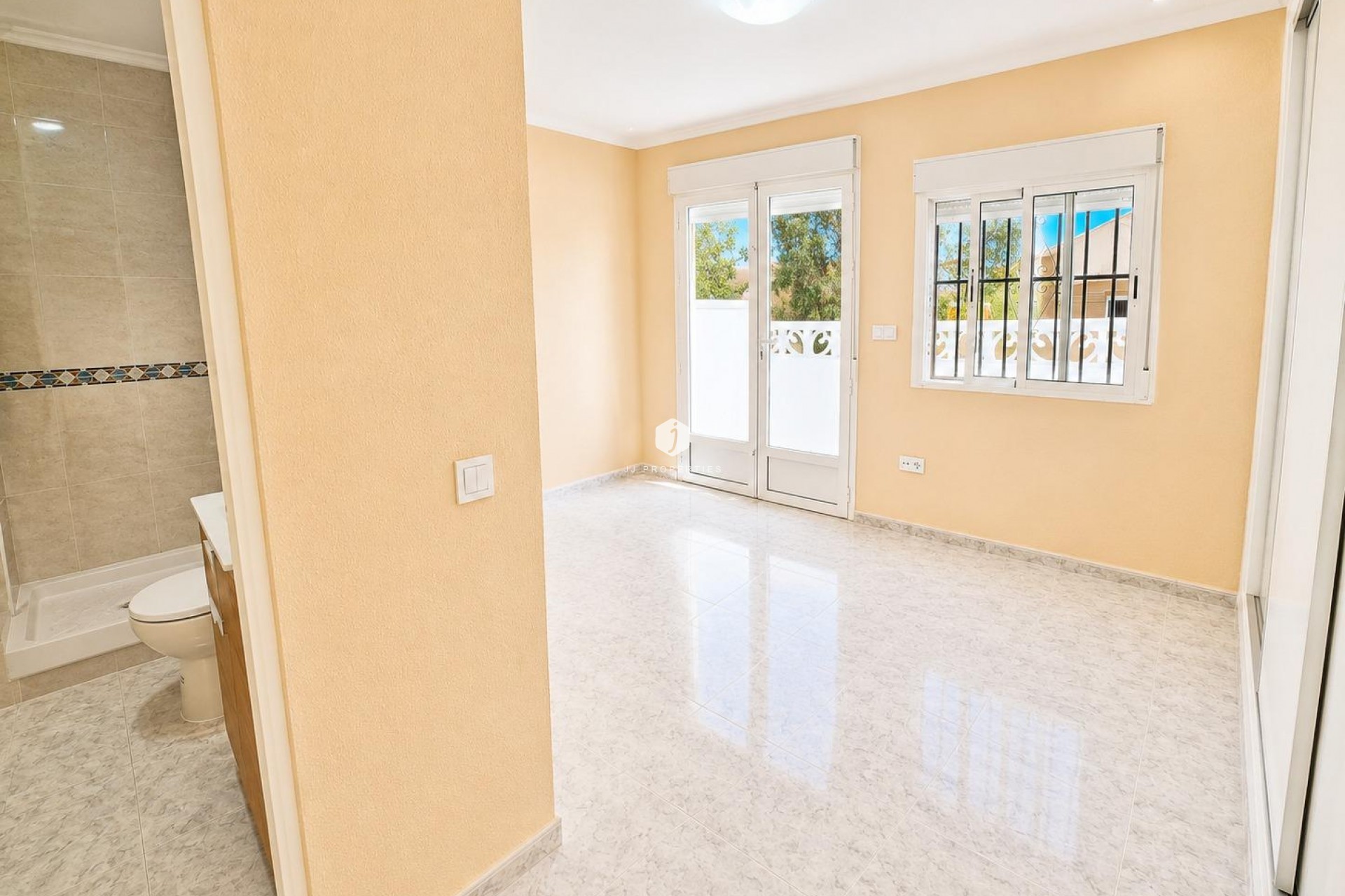 Resale - Chalet -
San Fulgencio - La Marina