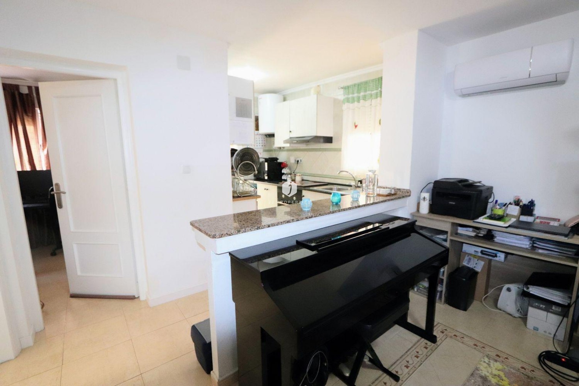 Resale - Chalet -
San Miguel de Salinas - El Galán