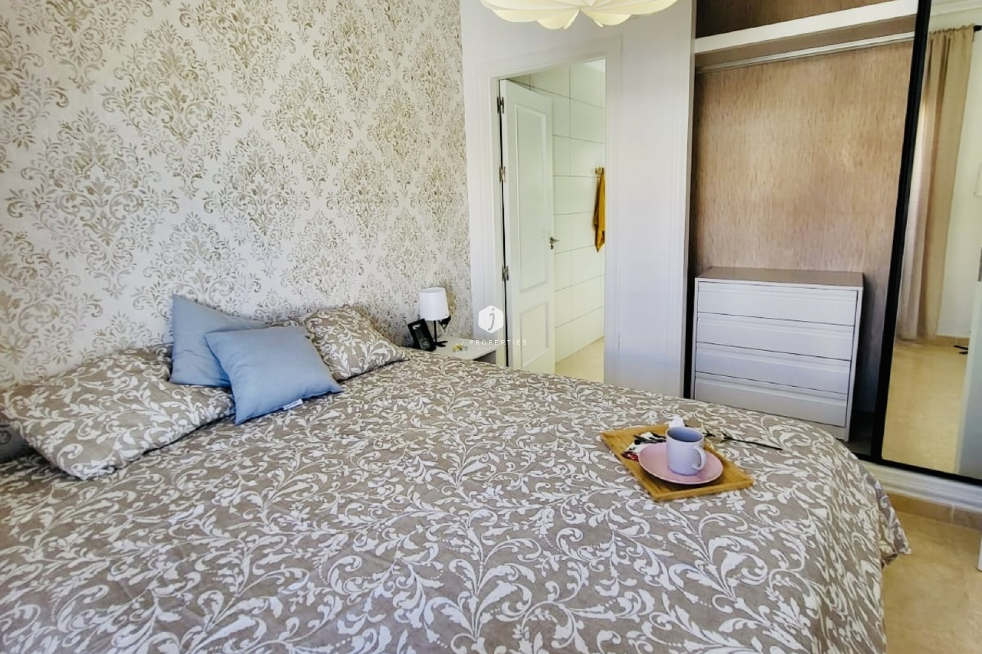 Resale - Chalet -
San Miguel de Salinas - Inland