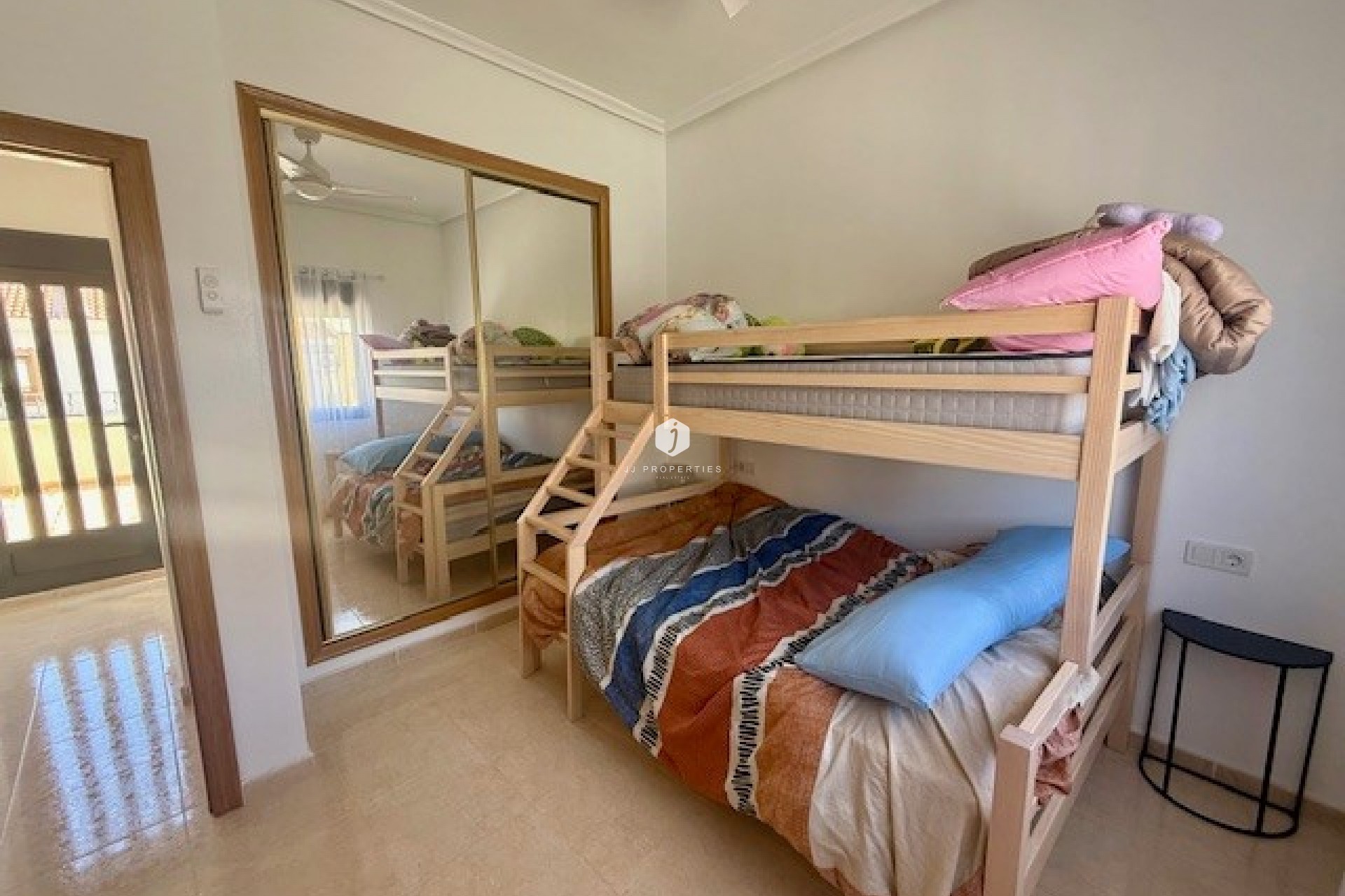 Resale - Chalet -
San Miguel de Salinas - Inland