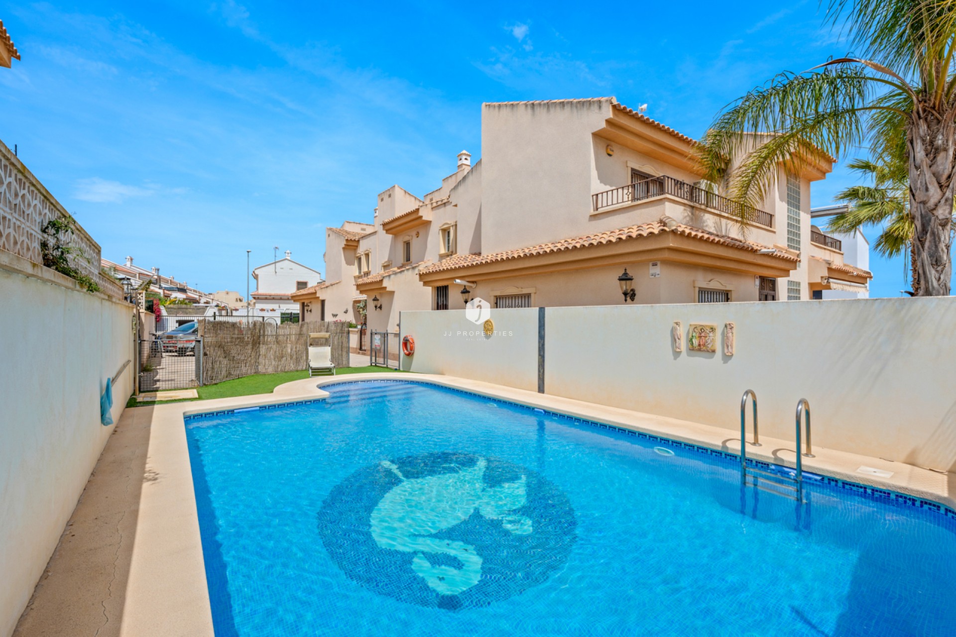 Resale - Chalet -
San Miguel de Salinas - Inland