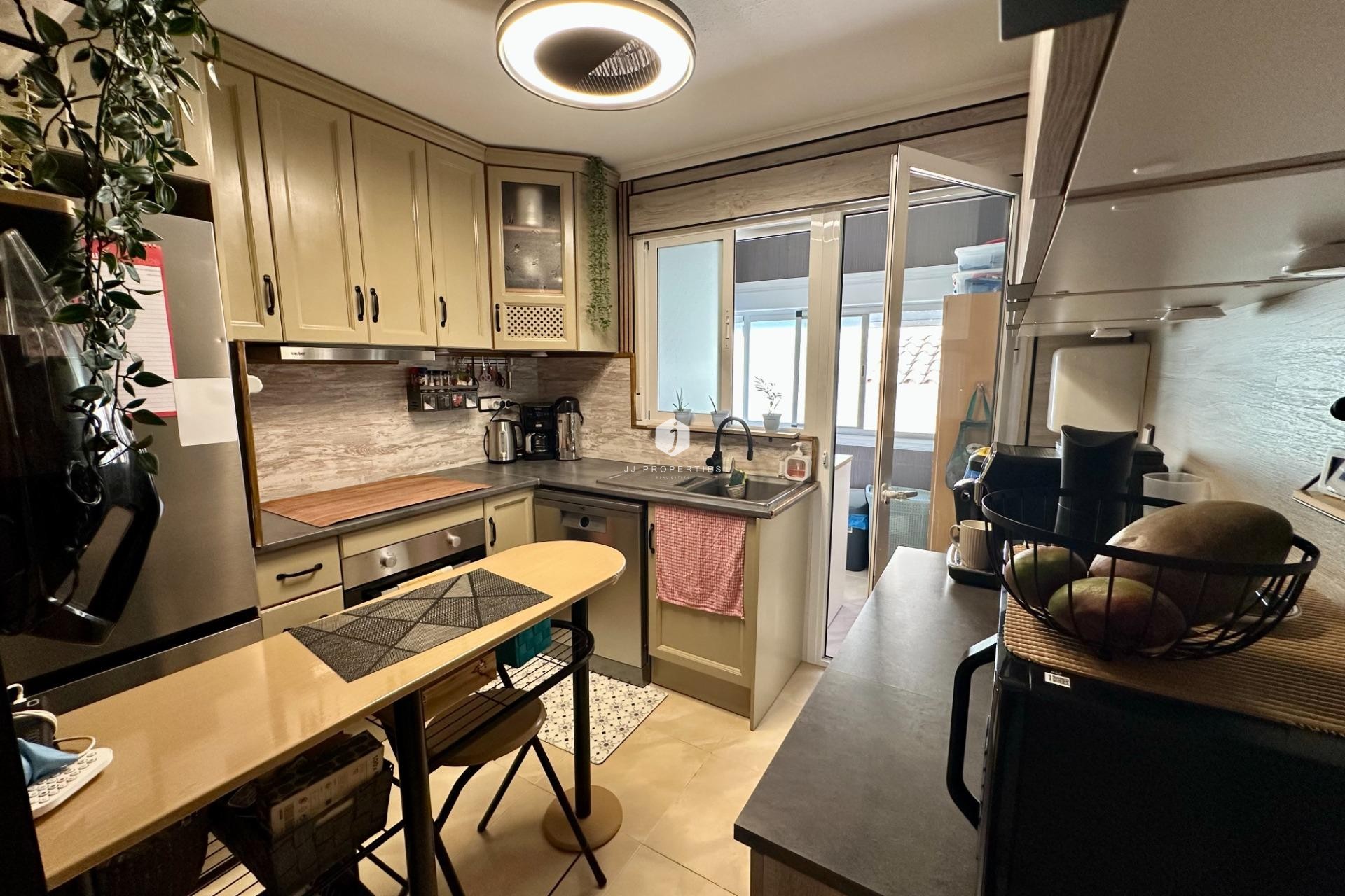 Resale - Chalet -
San Miguel de Salinas - Residencial Los Flamencos