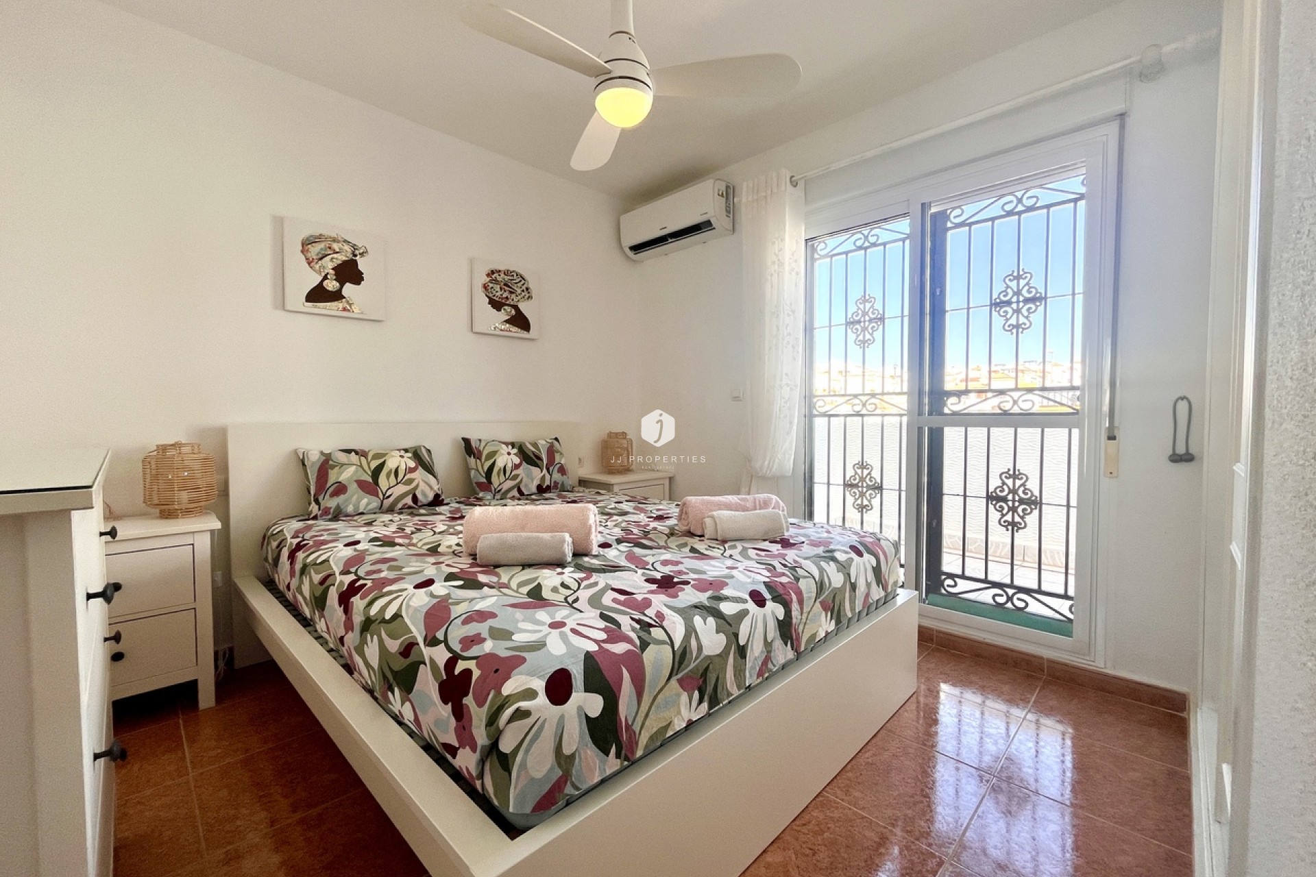 Resale - Chalet -
San Miguel / Vistabella Golf - Inland