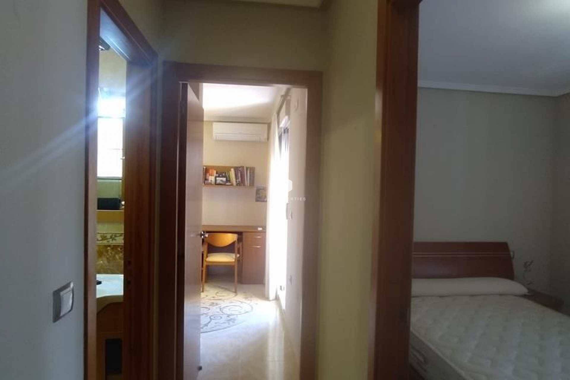 Resale - Chalet -
Torrevieja - AGUAS NUEVAS 25