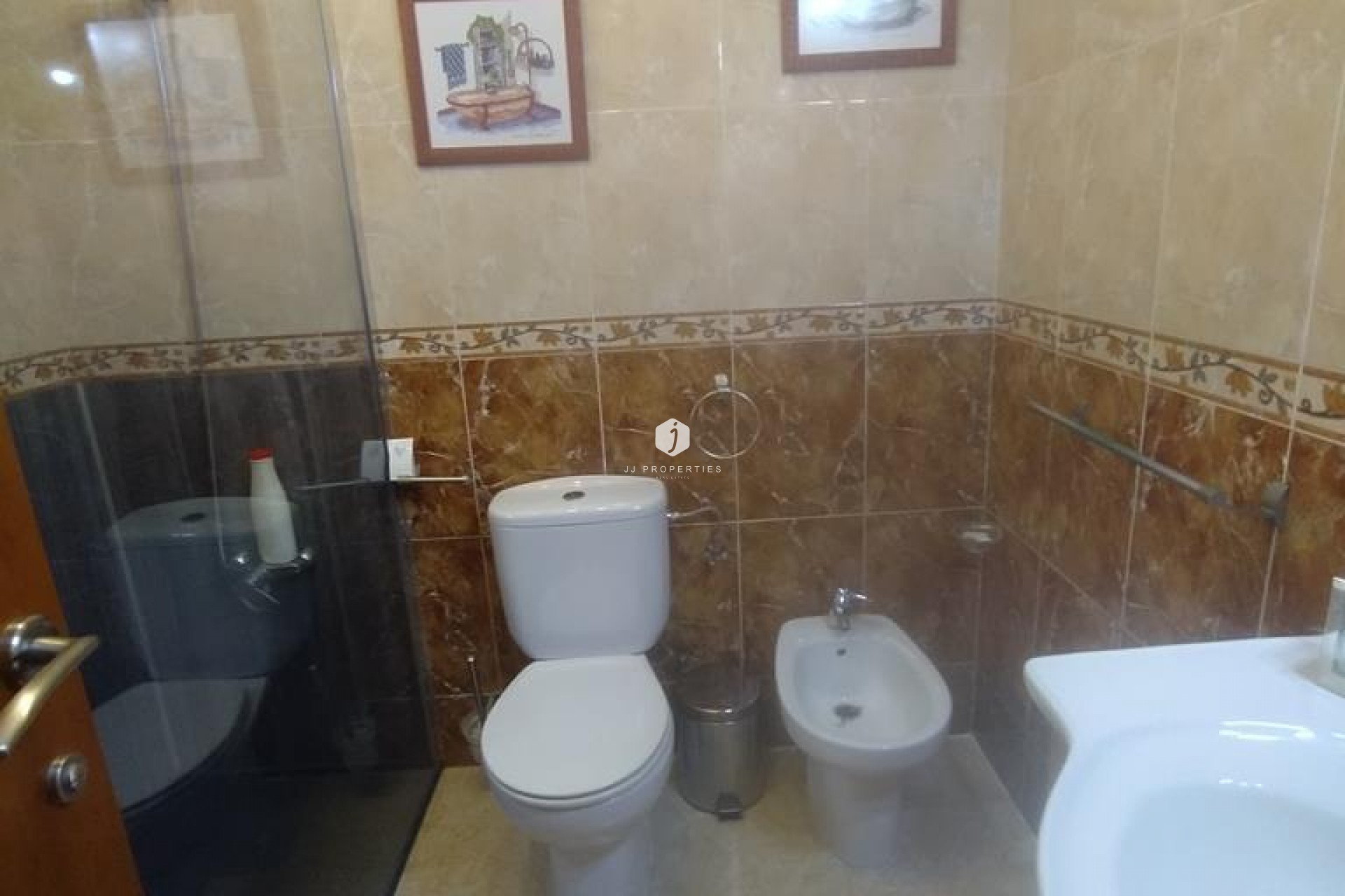 Resale - Chalet -
Torrevieja - AGUAS NUEVAS 25