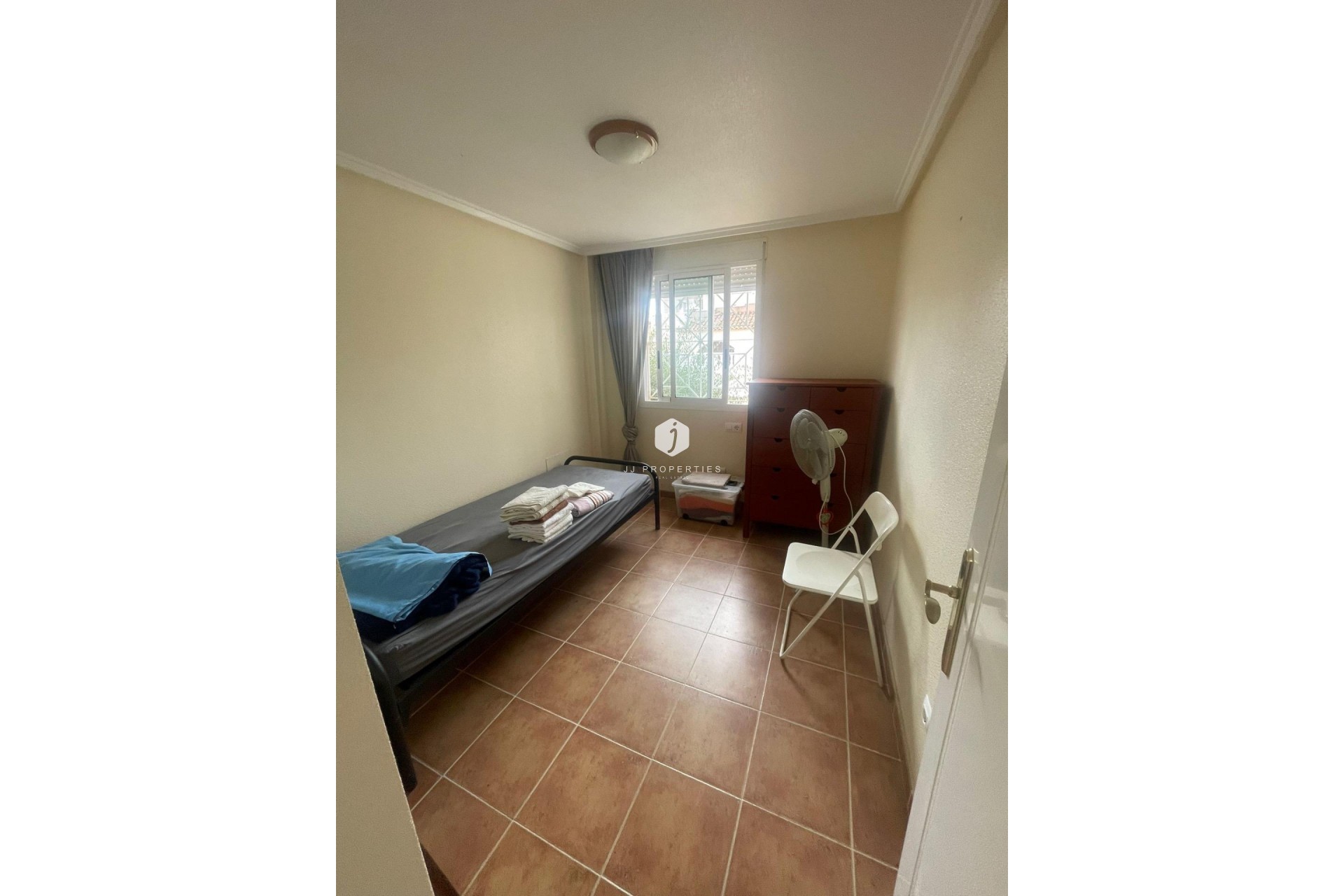 Resale - Chalet -
Torrevieja - aguas nuevas