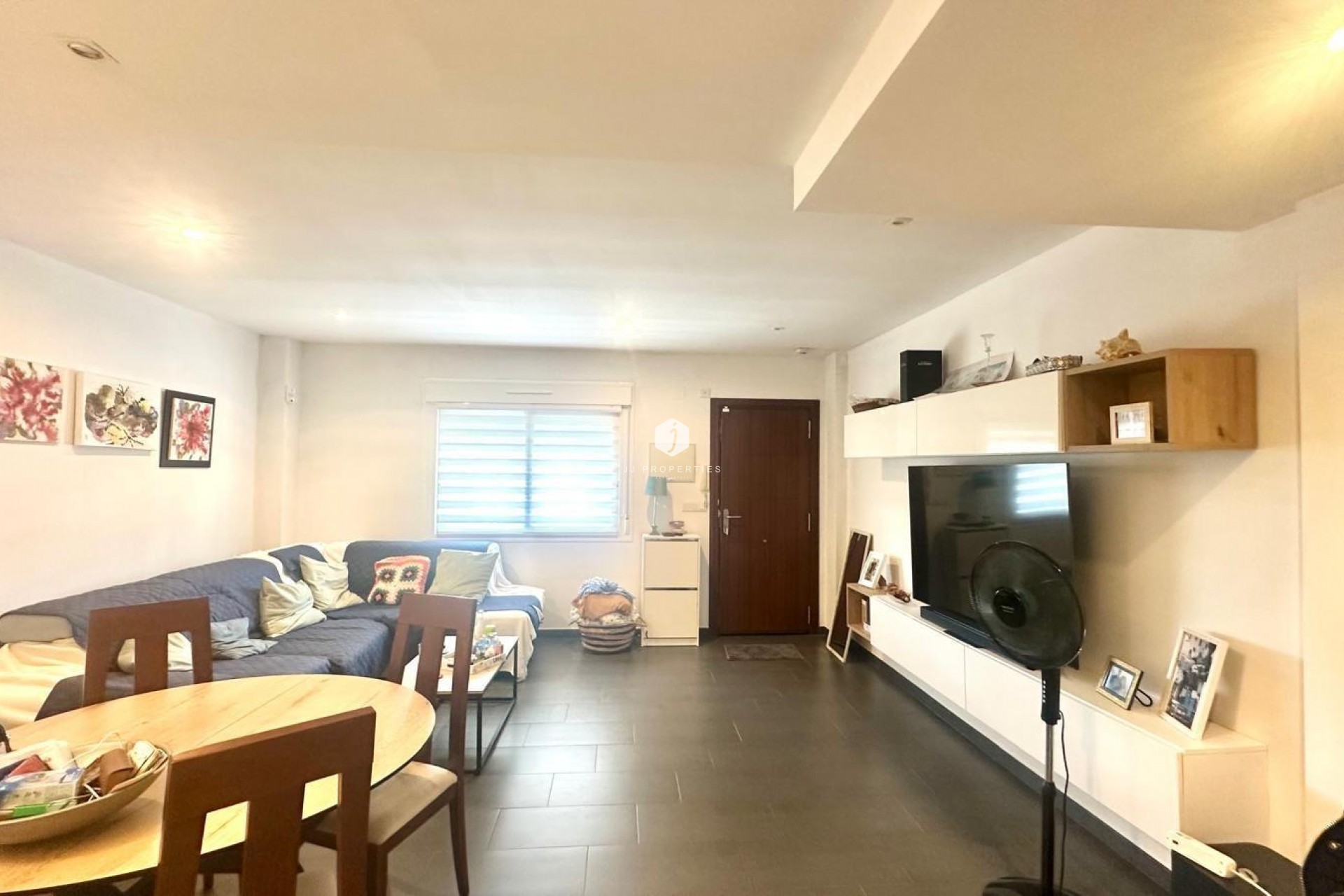 Resale - Chalet -
Torrevieja - aguas nuevas