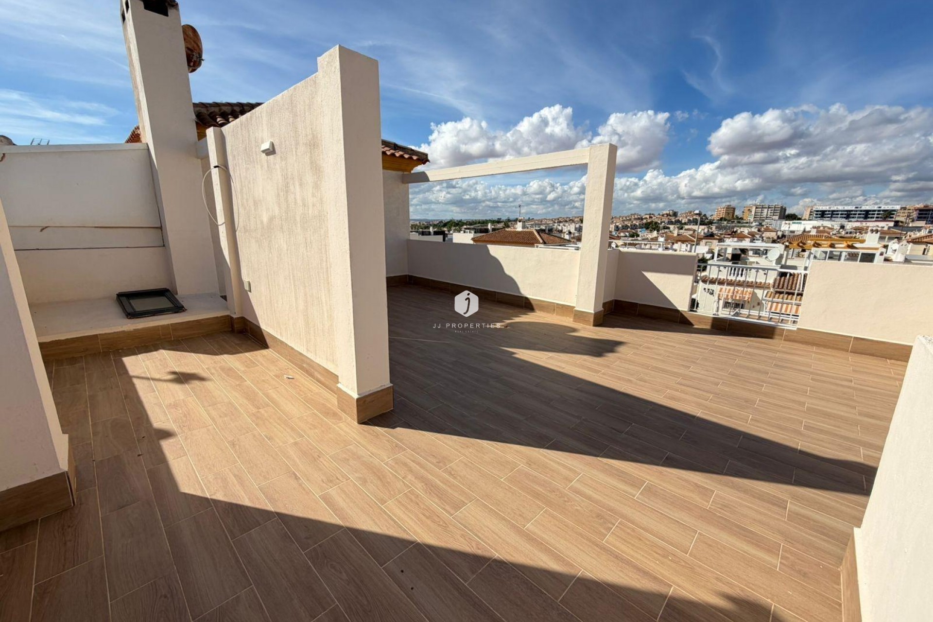 Resale - Chalet -
Torrevieja - Cabo cervera