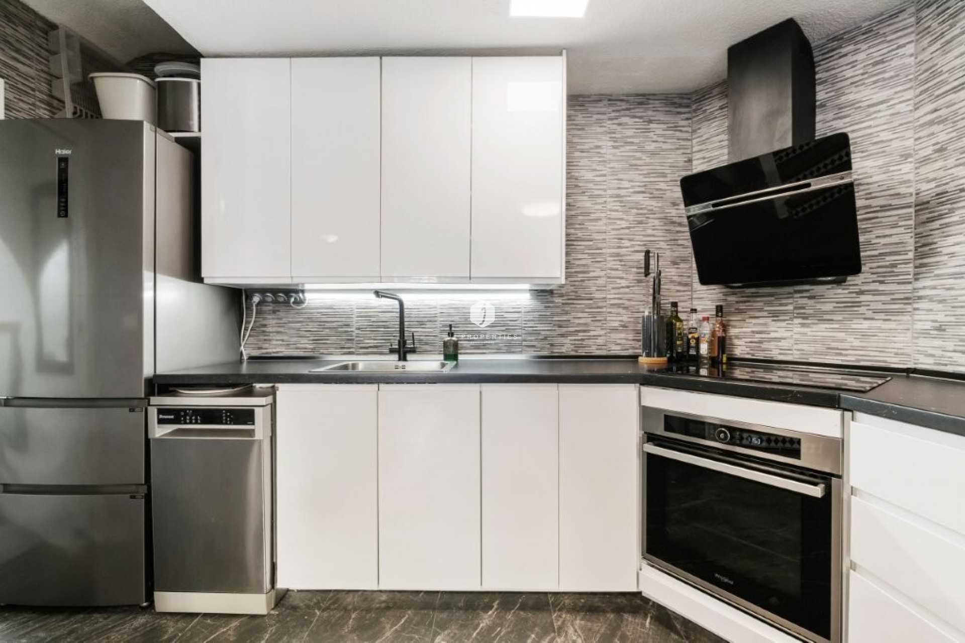 Resale - Chalet -
Torrevieja - Cabo cervera