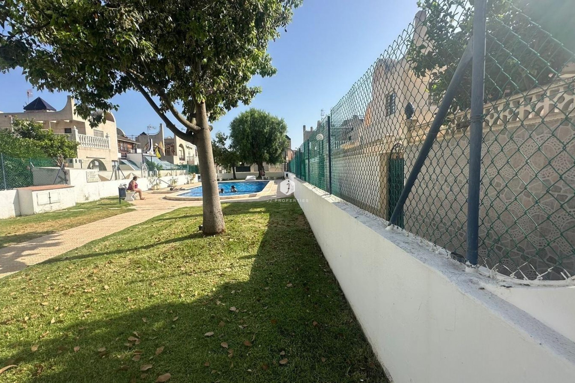 Resale - Chalet -
Torrevieja - Carrefour