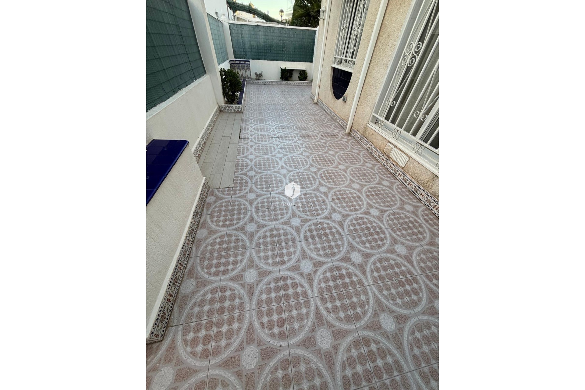 Resale - Chalet -
Torrevieja - Carrefour