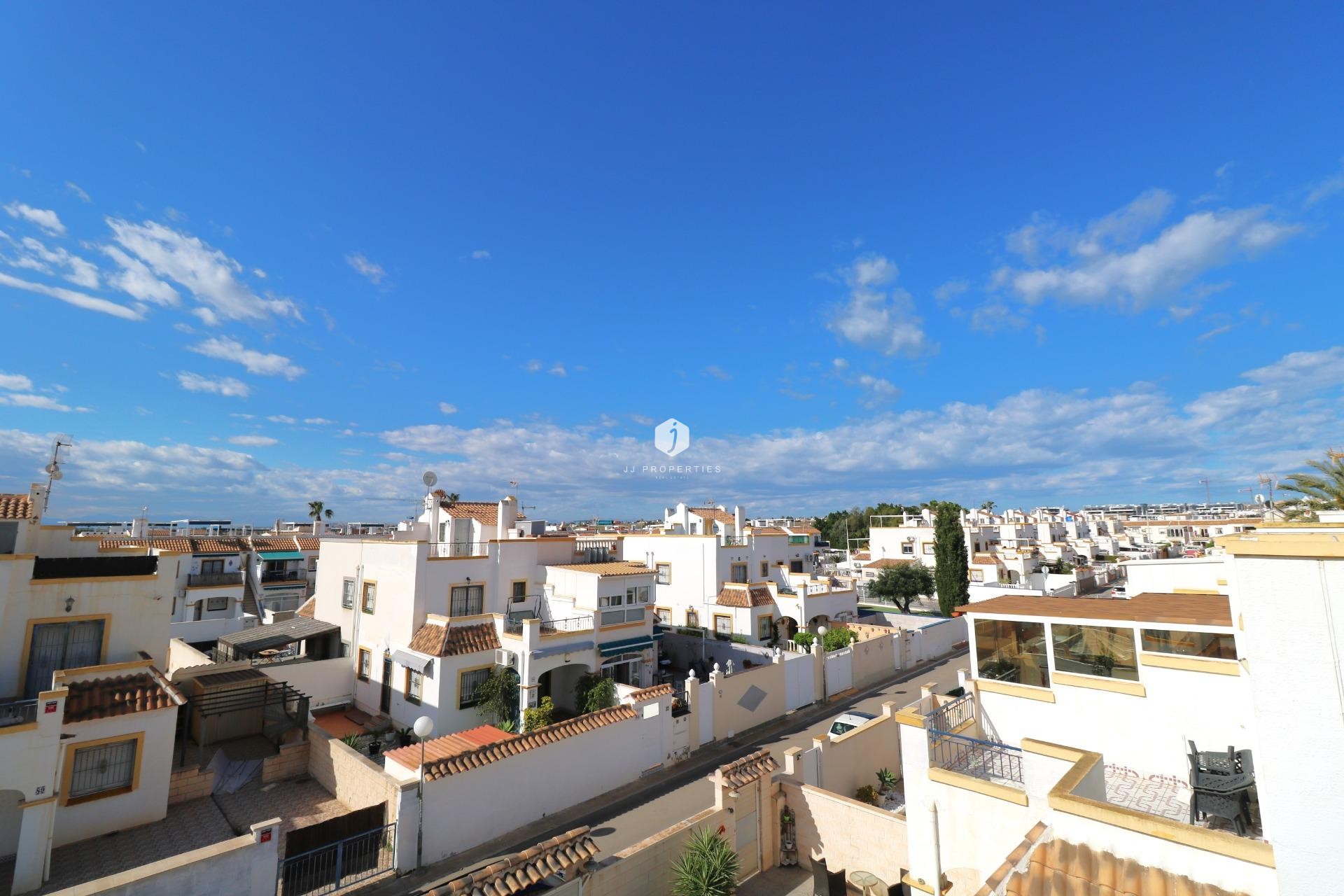 Resale - Chalet -
Torrevieja - Carrefour