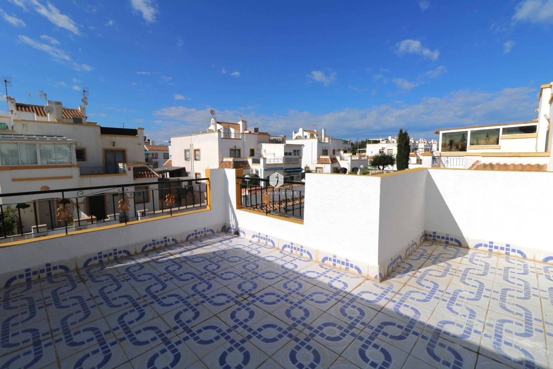 Resale - Chalet -
Torrevieja - Carrefour