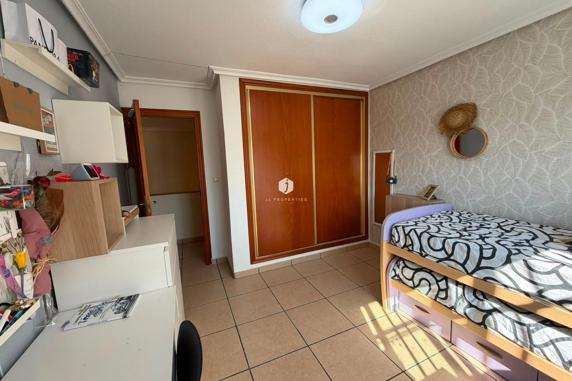 Resale - Chalet -
Torrevieja - Carrefour