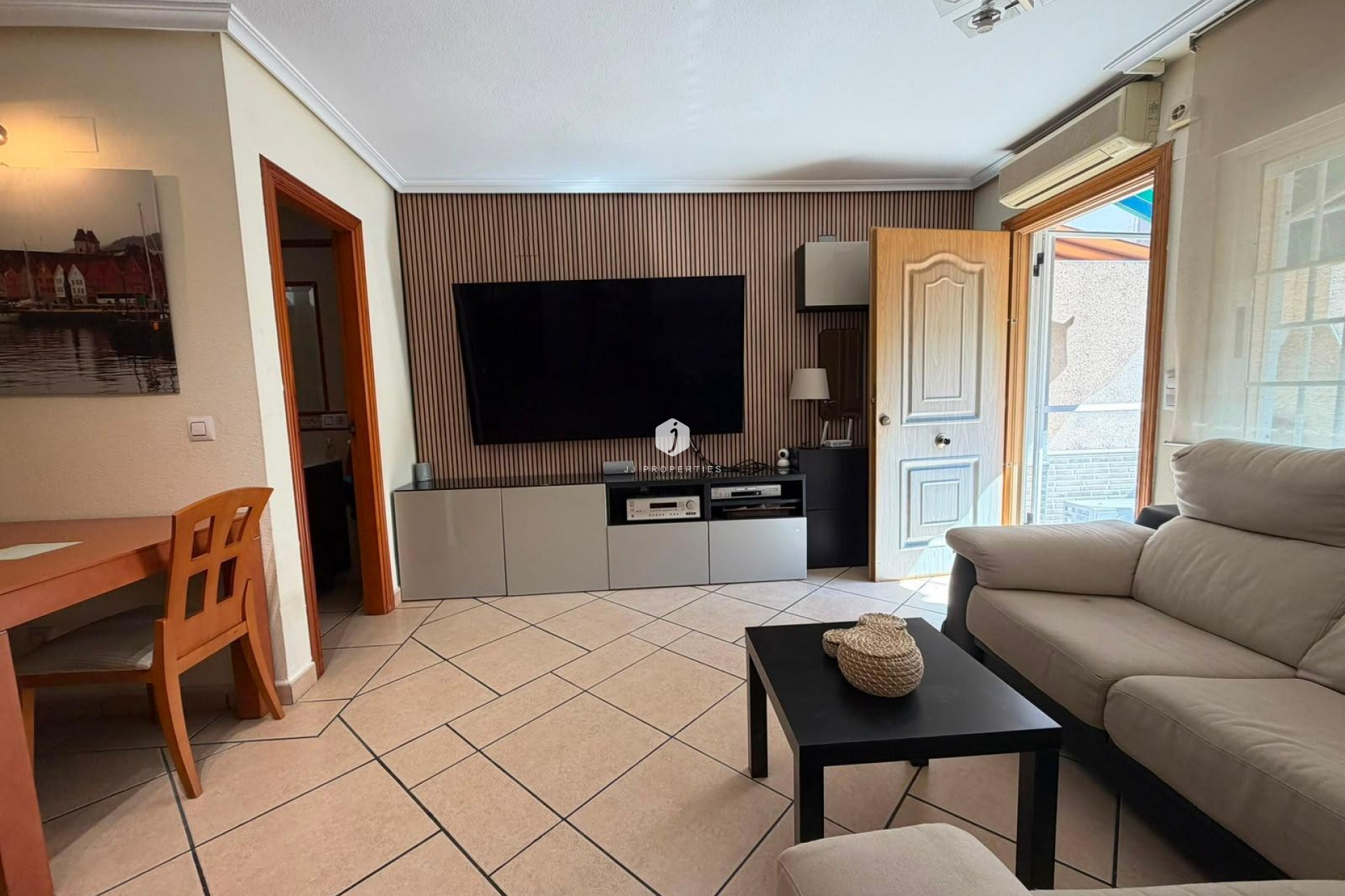 Resale - Chalet -
Torrevieja - Carrefour
