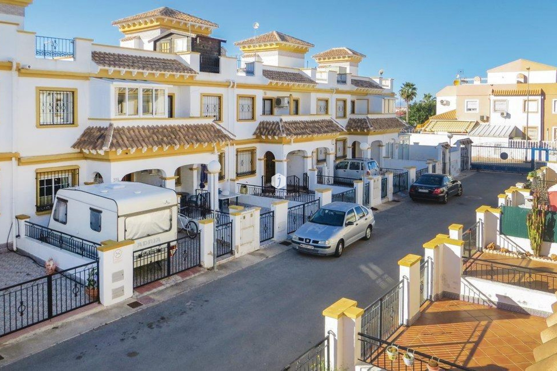Resale - Chalet -
Torrevieja - Carrefour