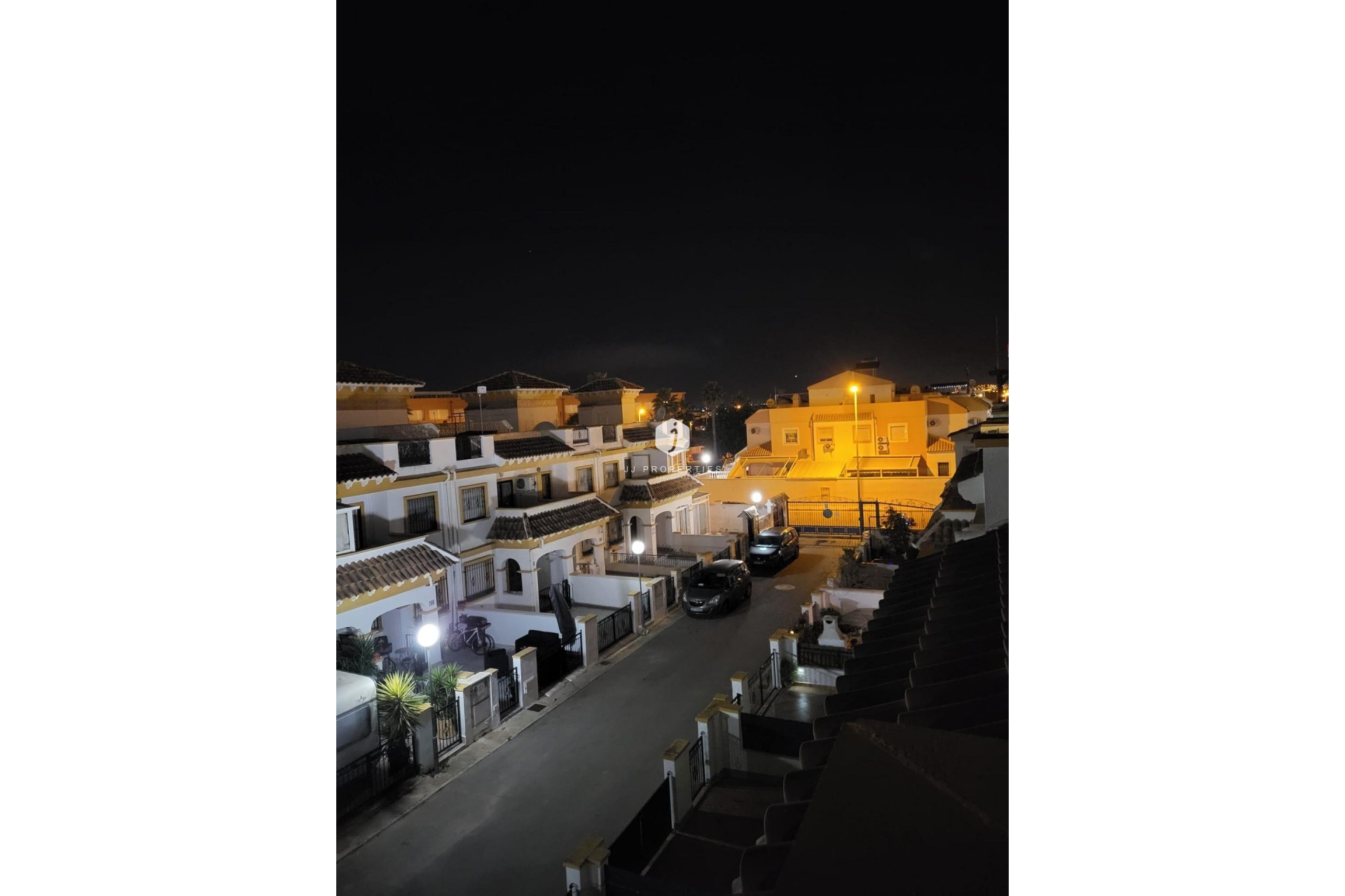 Resale - Chalet -
Torrevieja - Carrefour