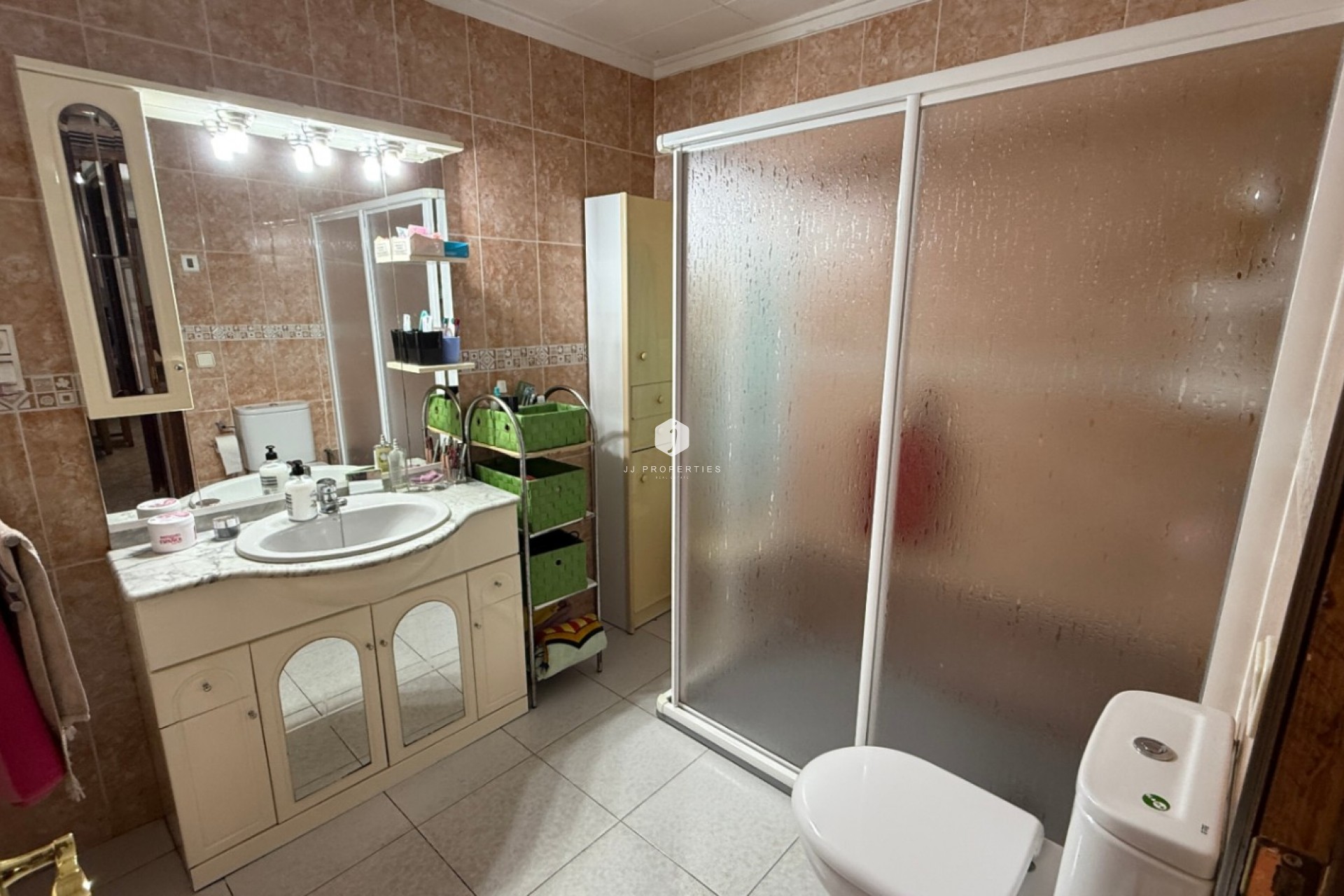 Resale - Chalet -
Torrevieja - Costa Blanca