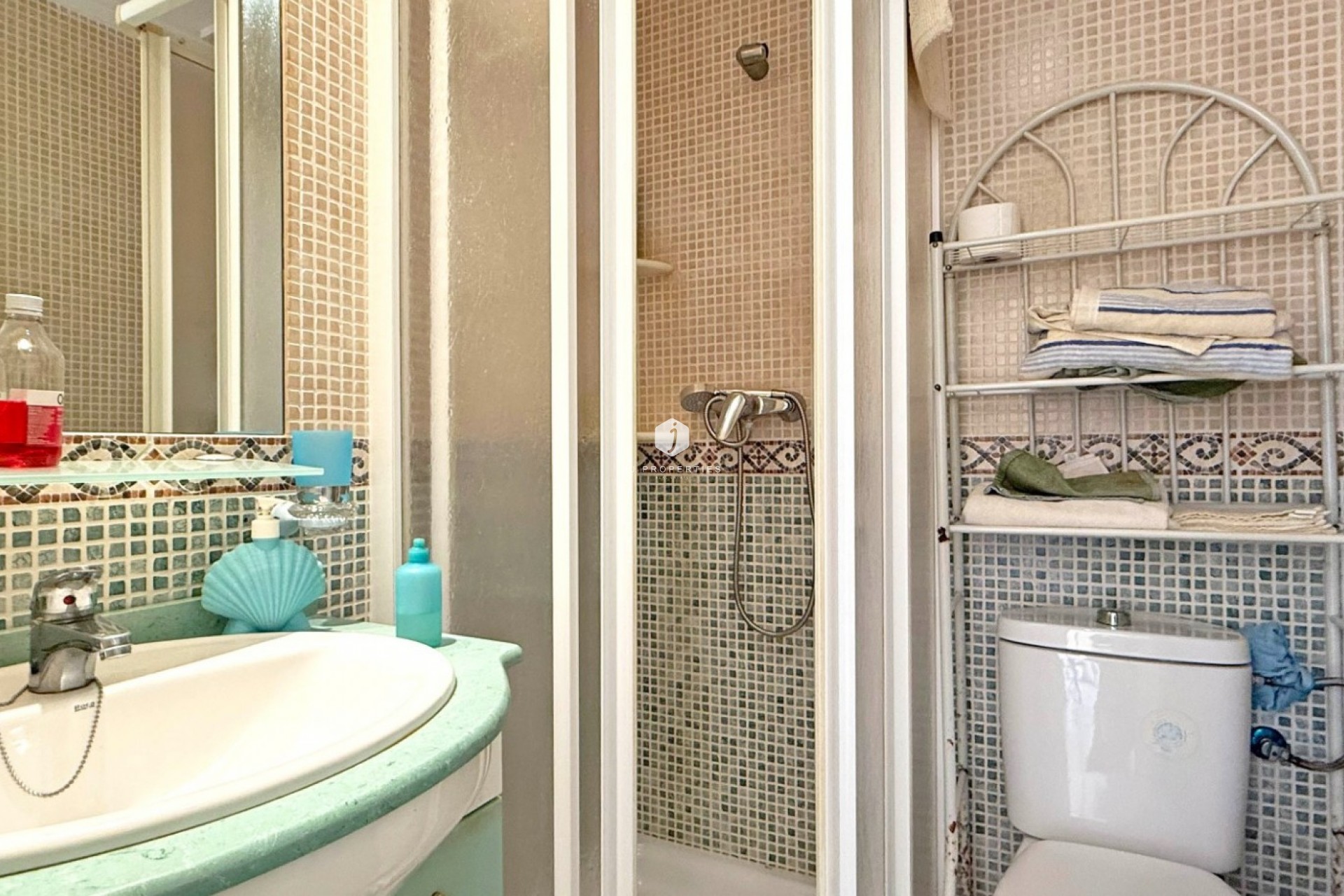 Resale - Chalet -
Torrevieja - Costa Blanca