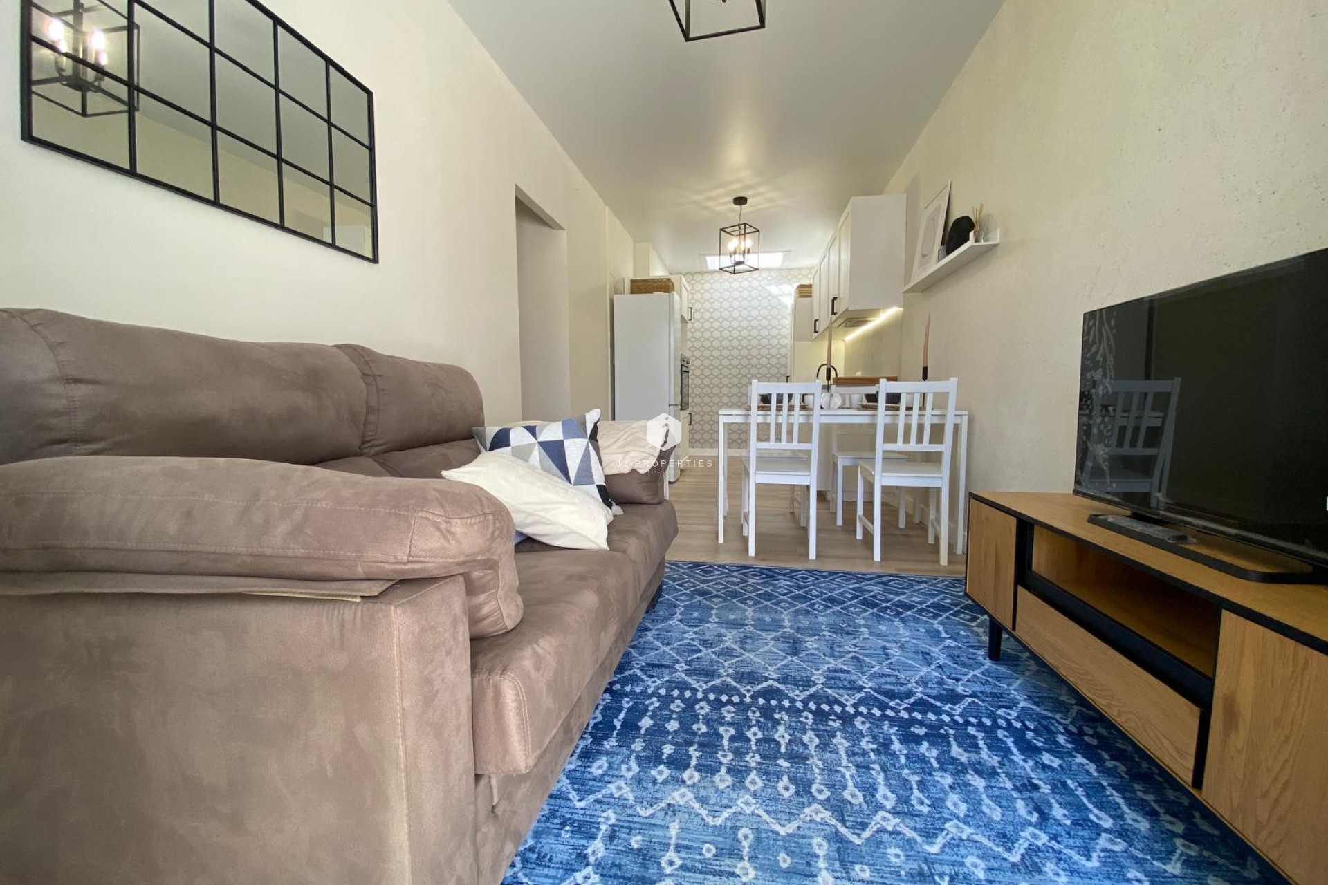 Resale - Chalet -
Torrevieja - Costa Blanca