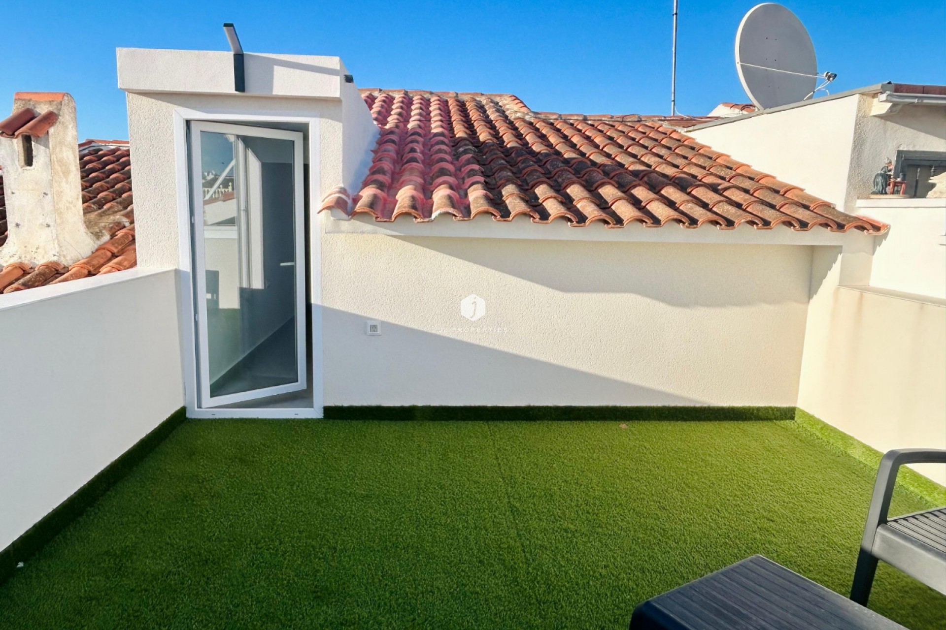 Resale - Chalet -
Torrevieja - Costa Blanca