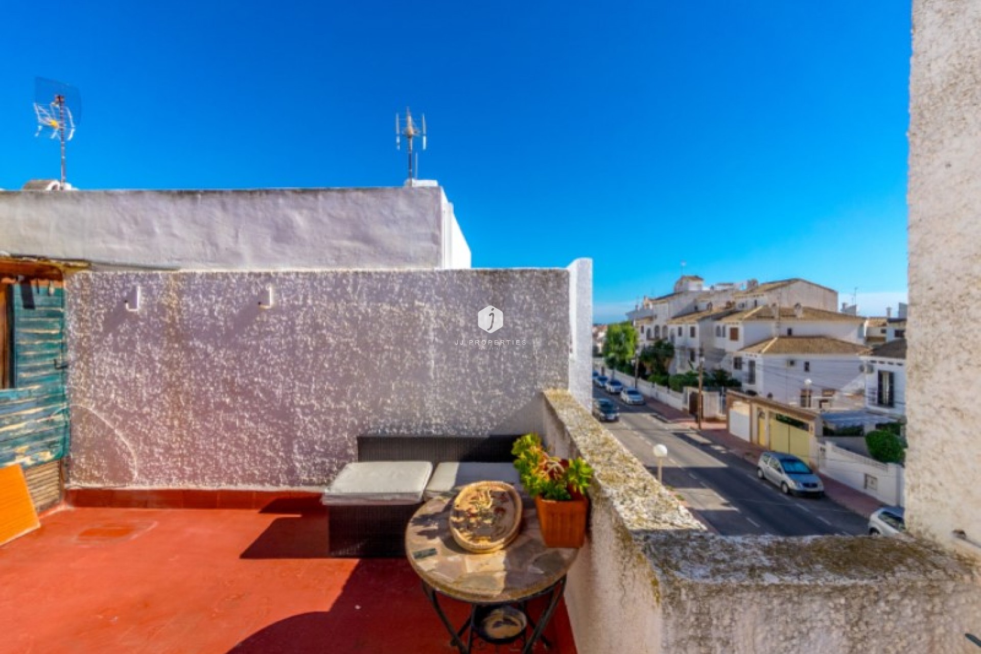 Resale - Chalet -
Torrevieja - Costa Blanca