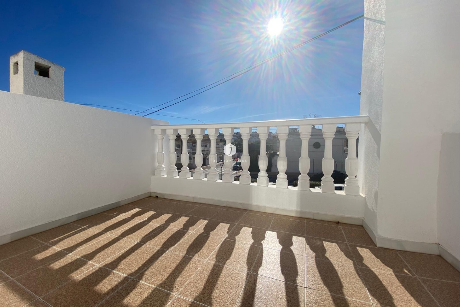 Resale - Chalet -
Torrevieja - Costa Blanca