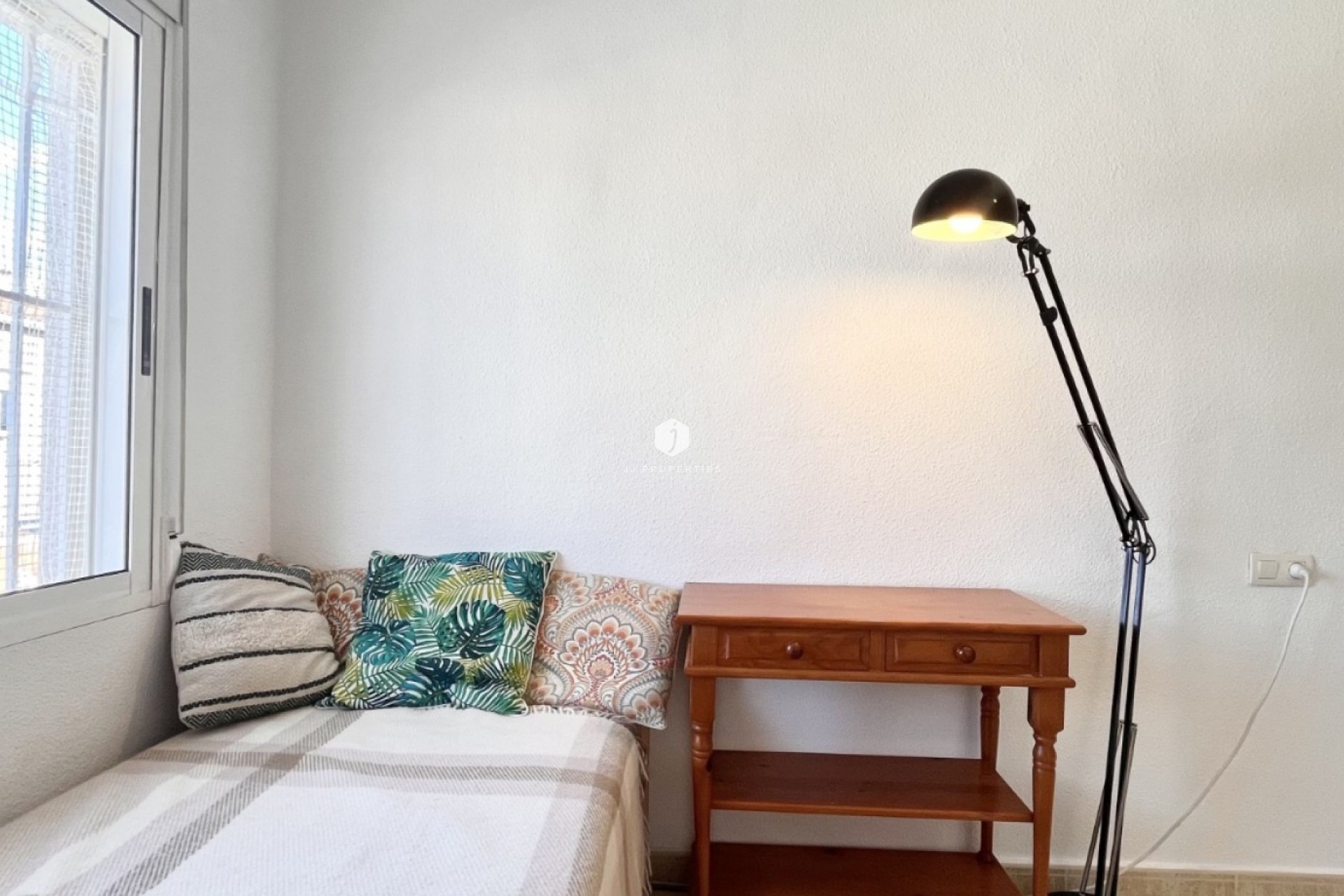 Resale - Chalet -
Torrevieja - Costa Blanca