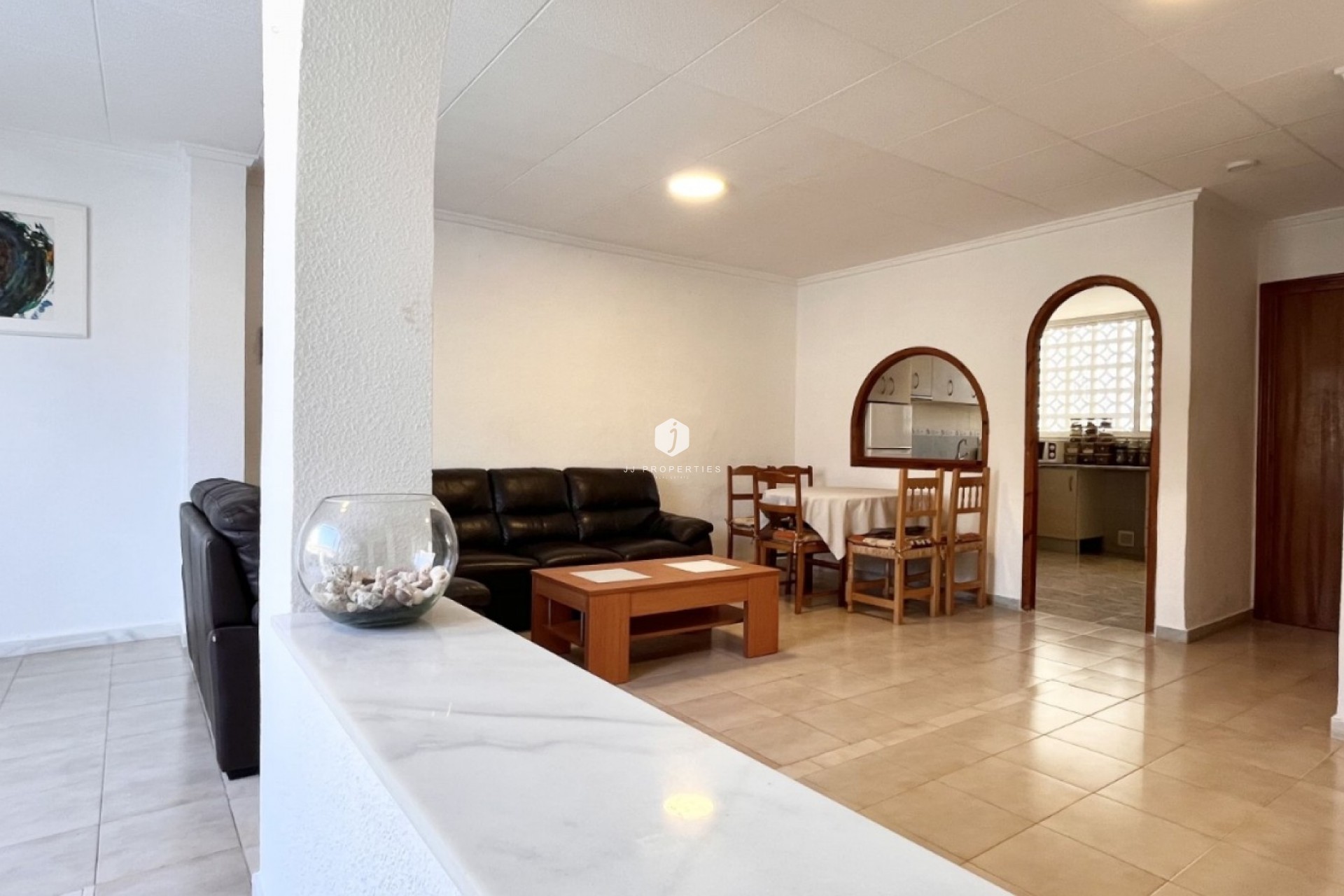 Resale - Chalet -
Torrevieja - Costa Blanca